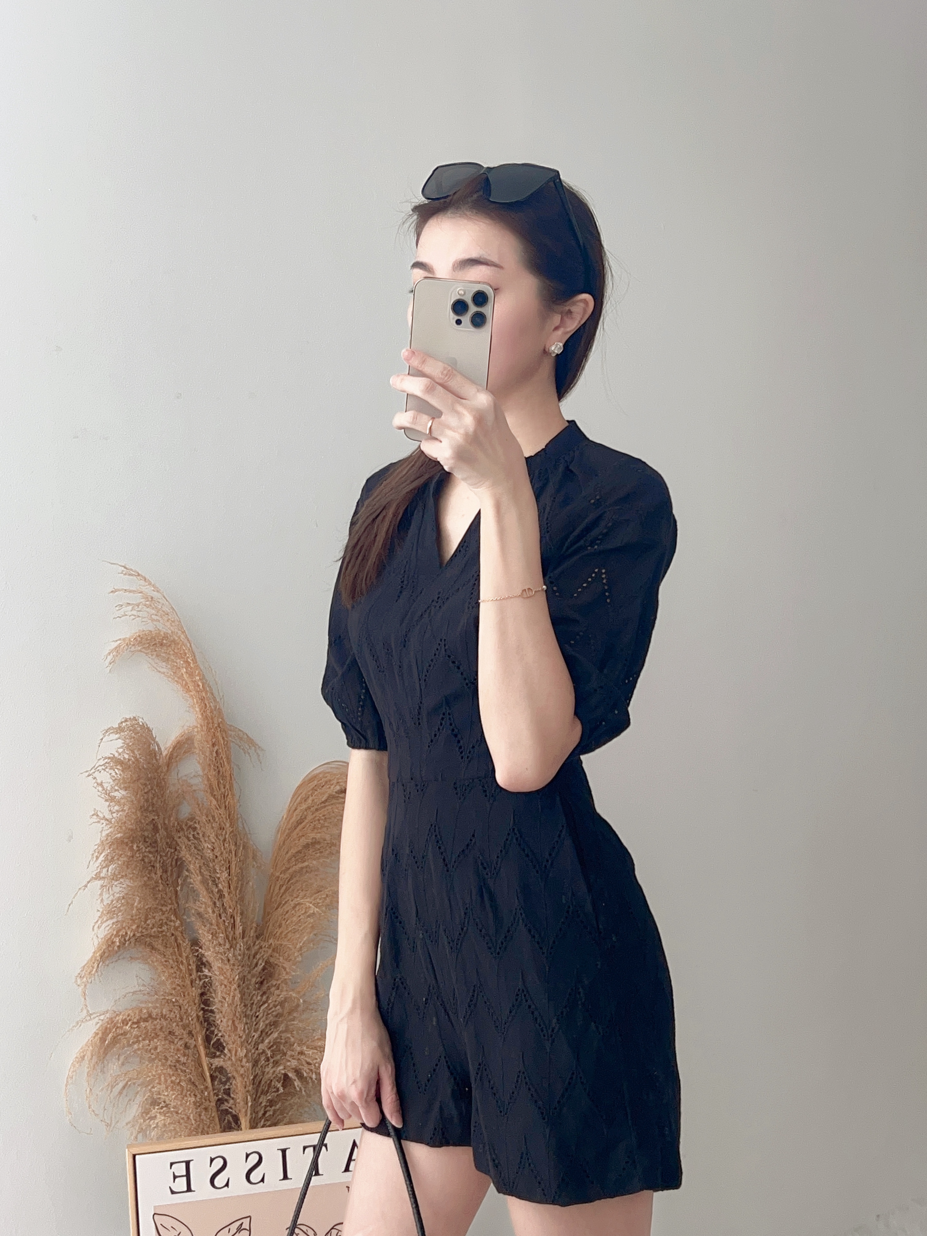 D7697 FESTIVE BELTED CROCHET JUMPER