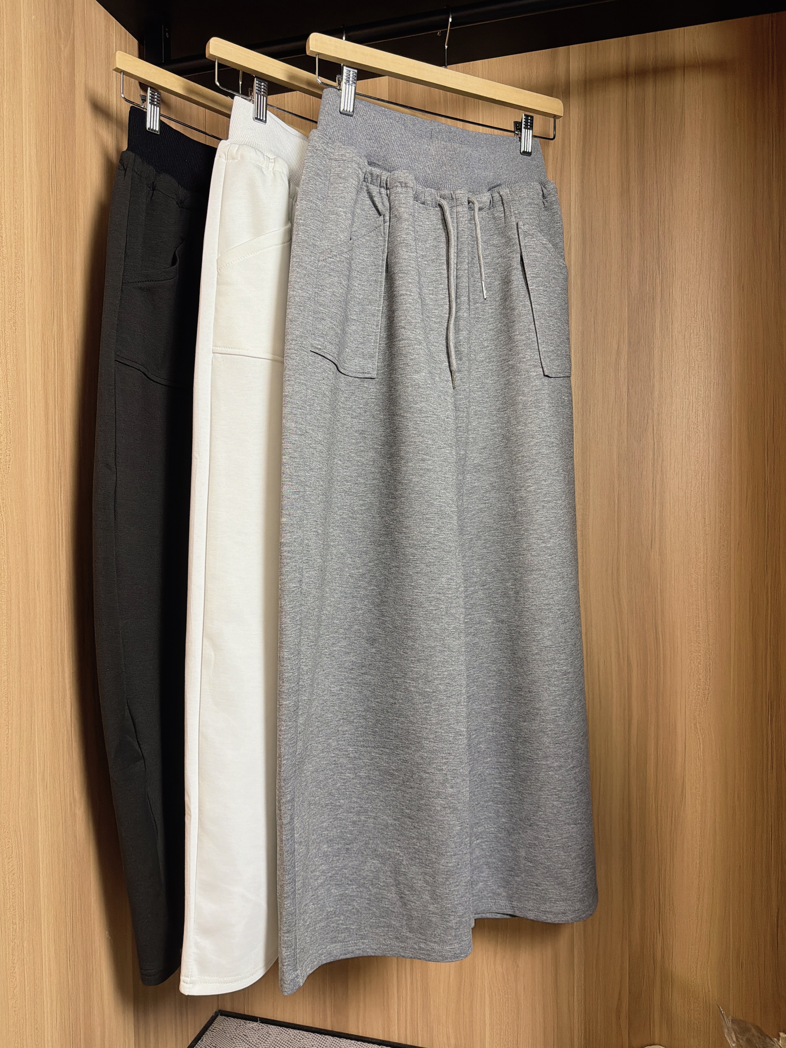 KDB1199 YUNA CURVED LEG AIR PANTS
