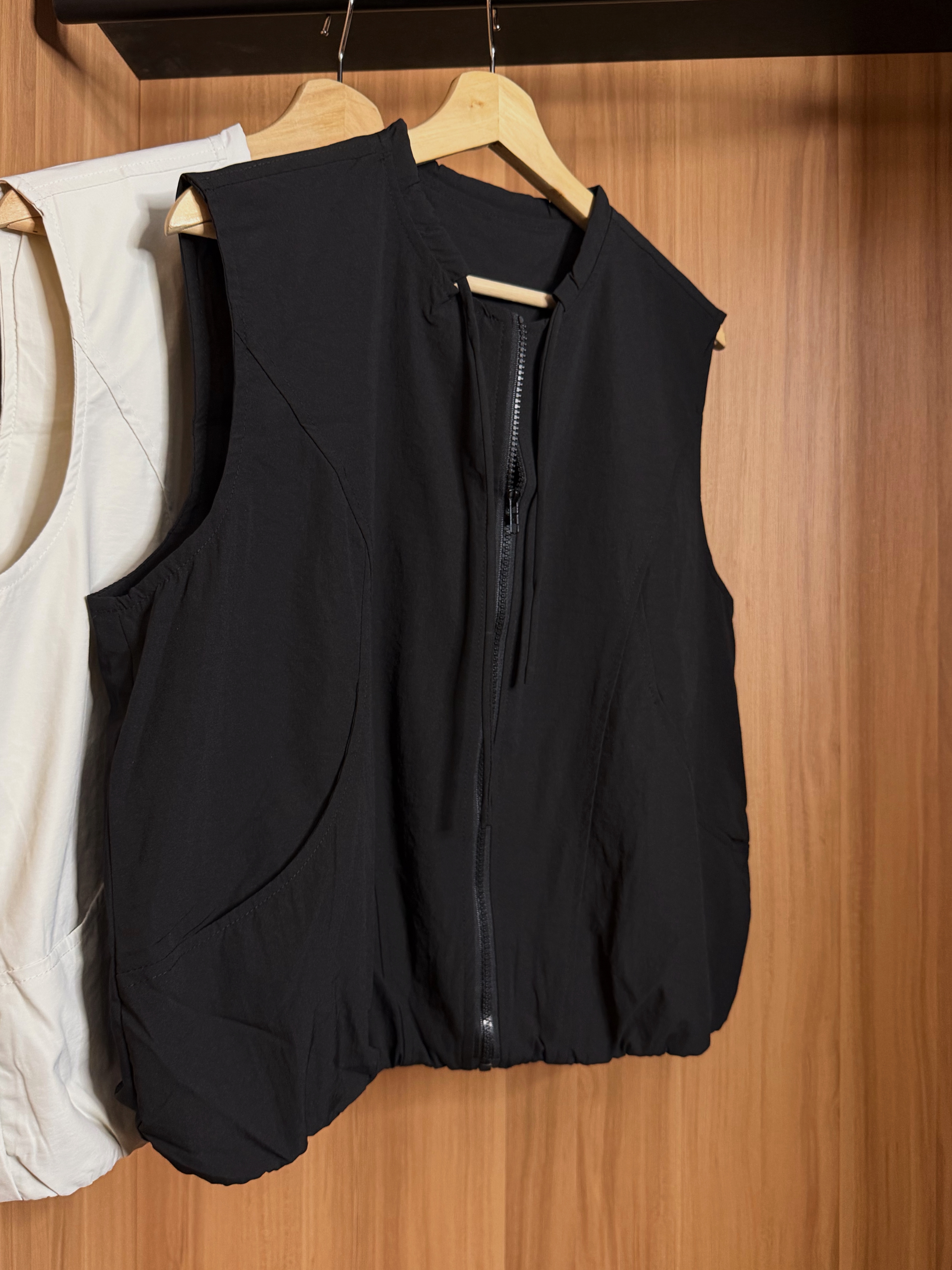 YZT8019 VESPER URBAN ZIP UP VEST