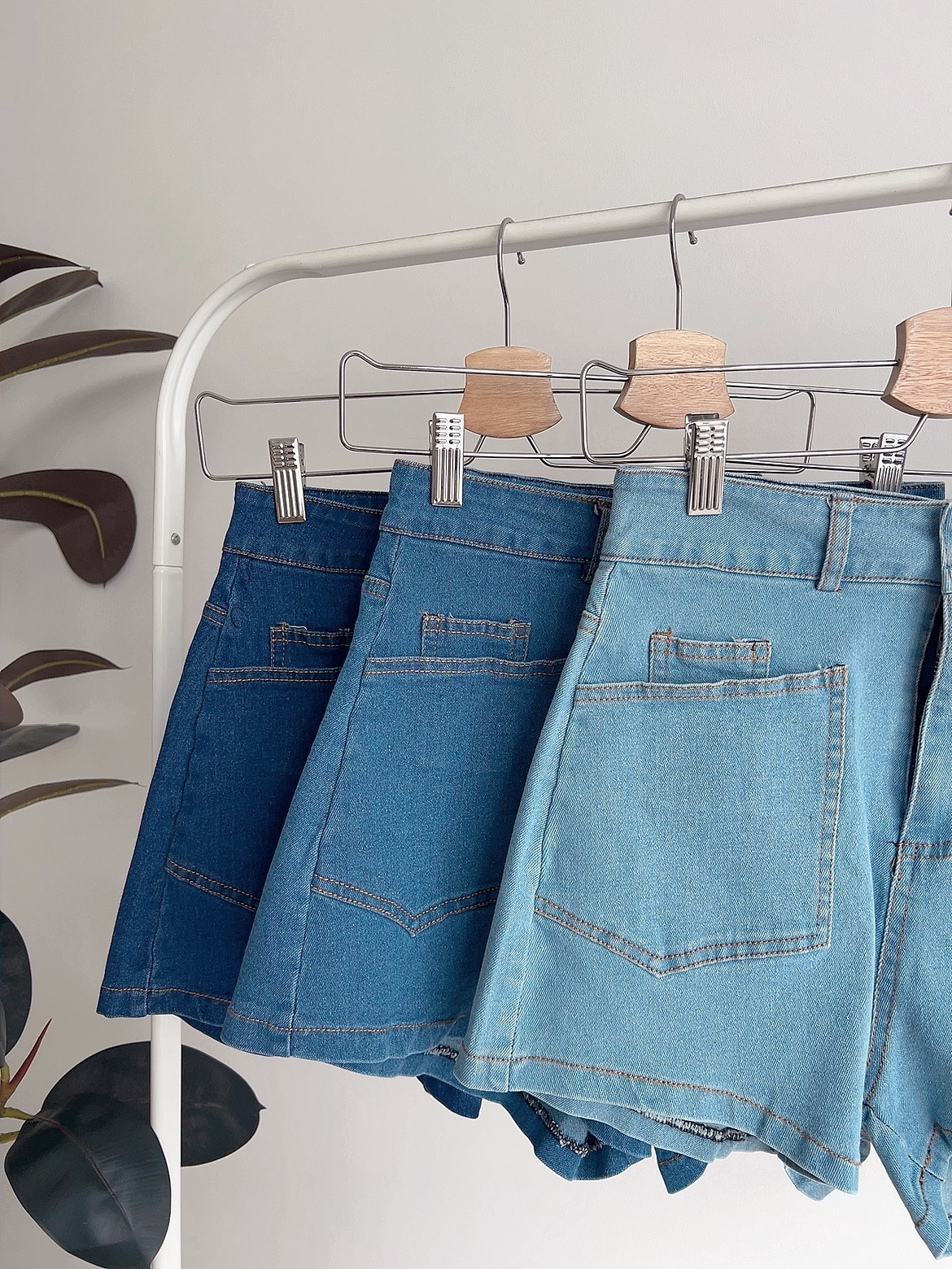 B72542 RUBY FLEX DENIM SHORTS