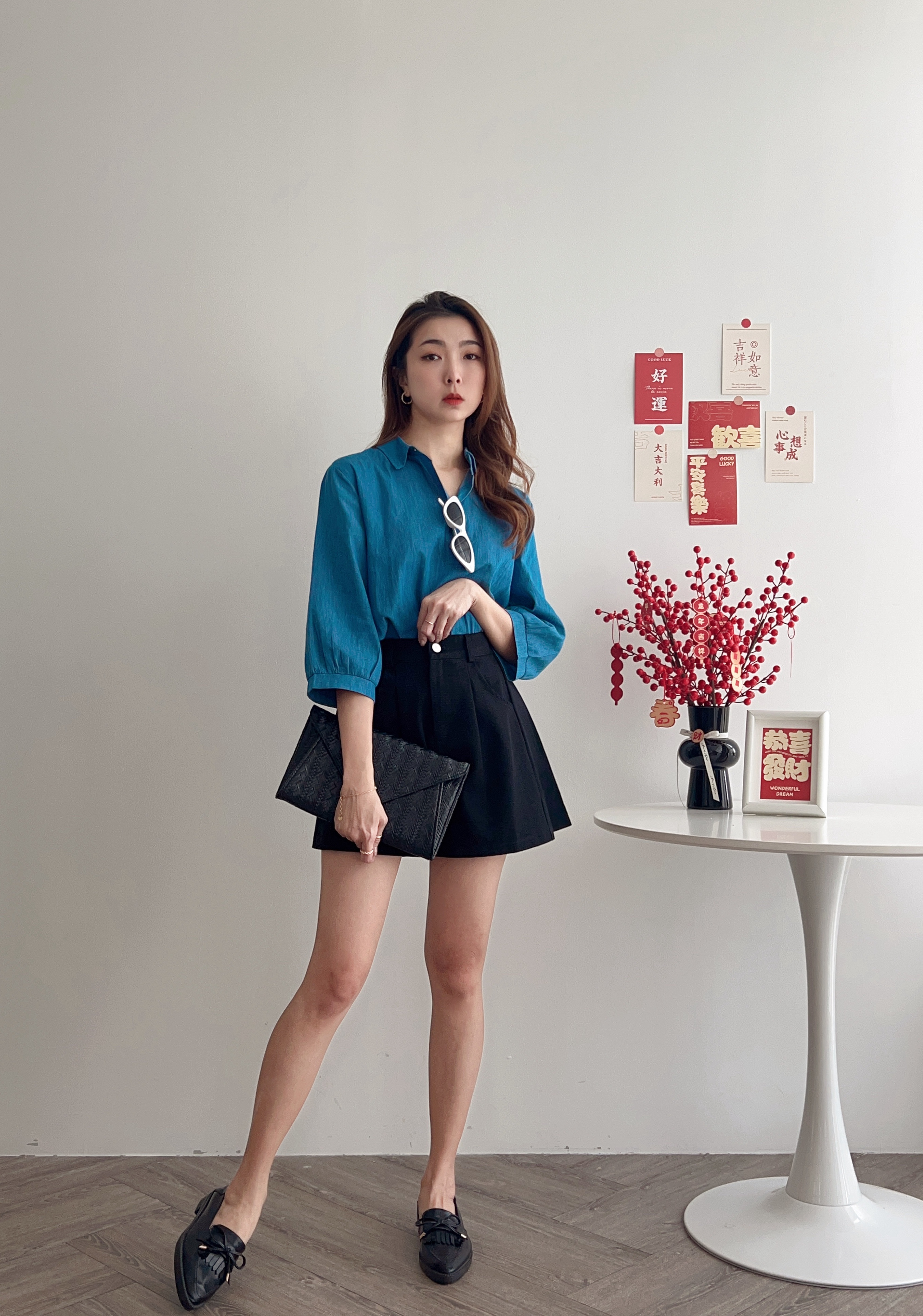 T60900 MEADOW WASH OFF DENIM BLOUSE