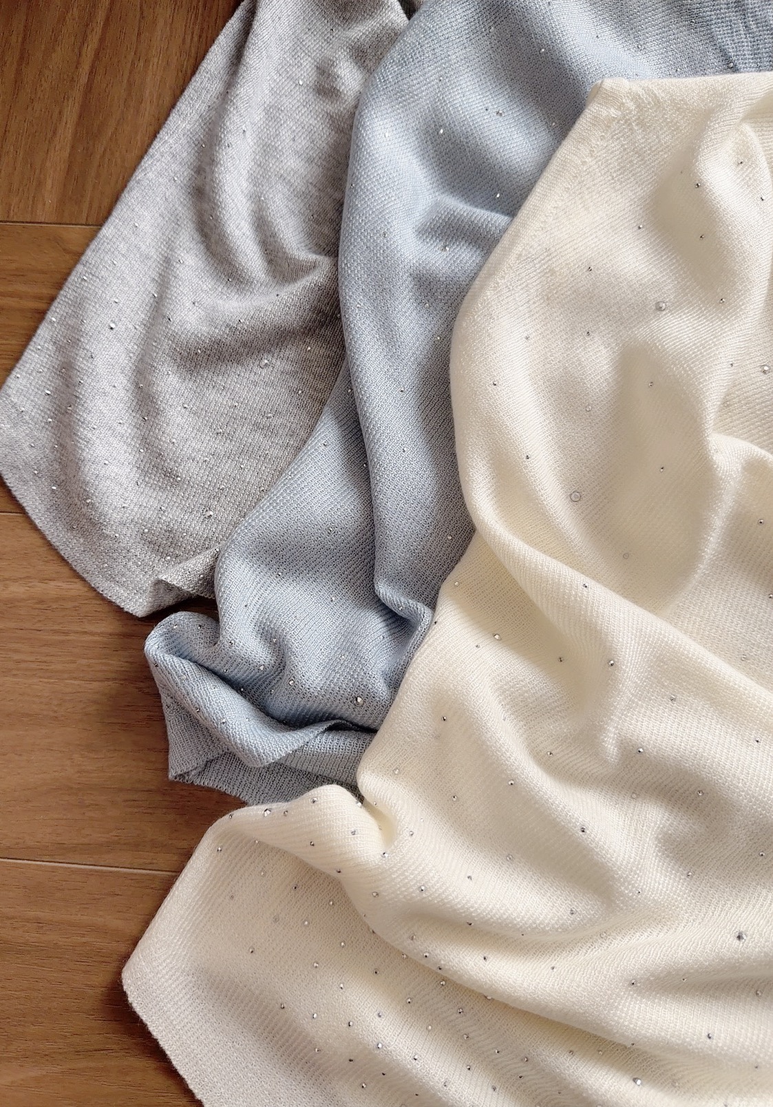 TLT2611  ELIRA RHINESTONE DRAPE COLLAR 