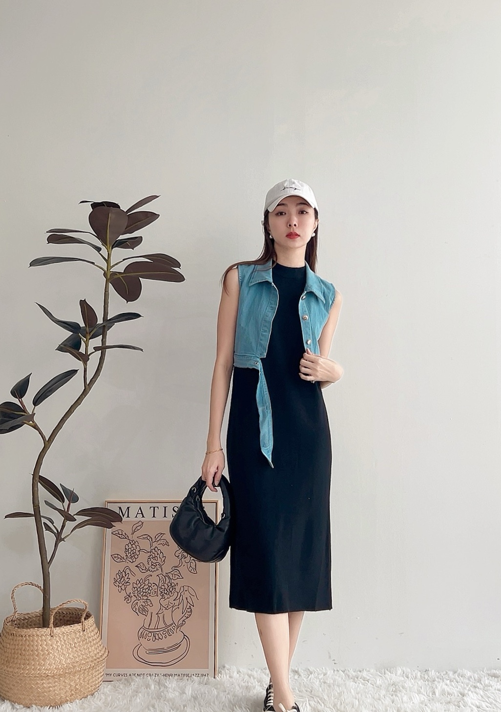 T70489 BROOKIE DENIM SLEEVELESS SHIRT