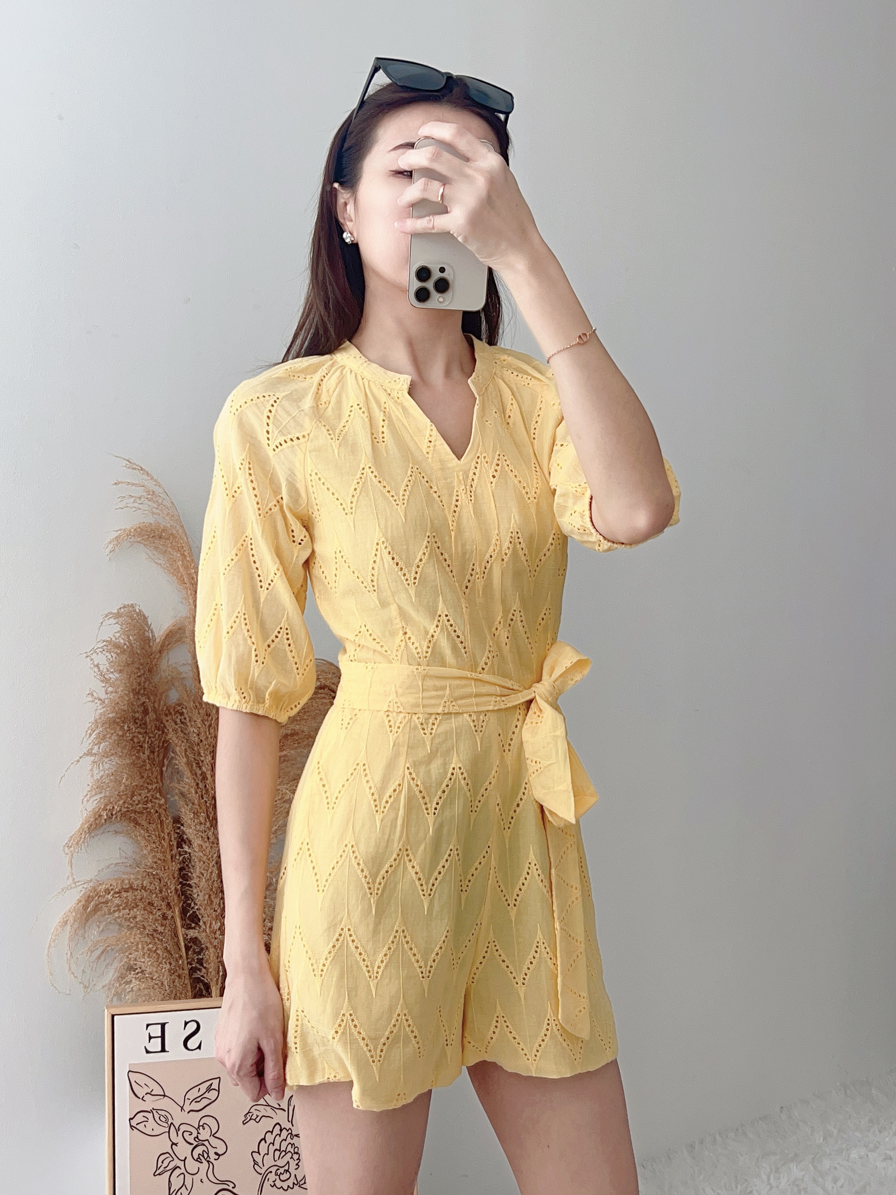 D7697 FESTIVE BELTED CROCHET JUMPER