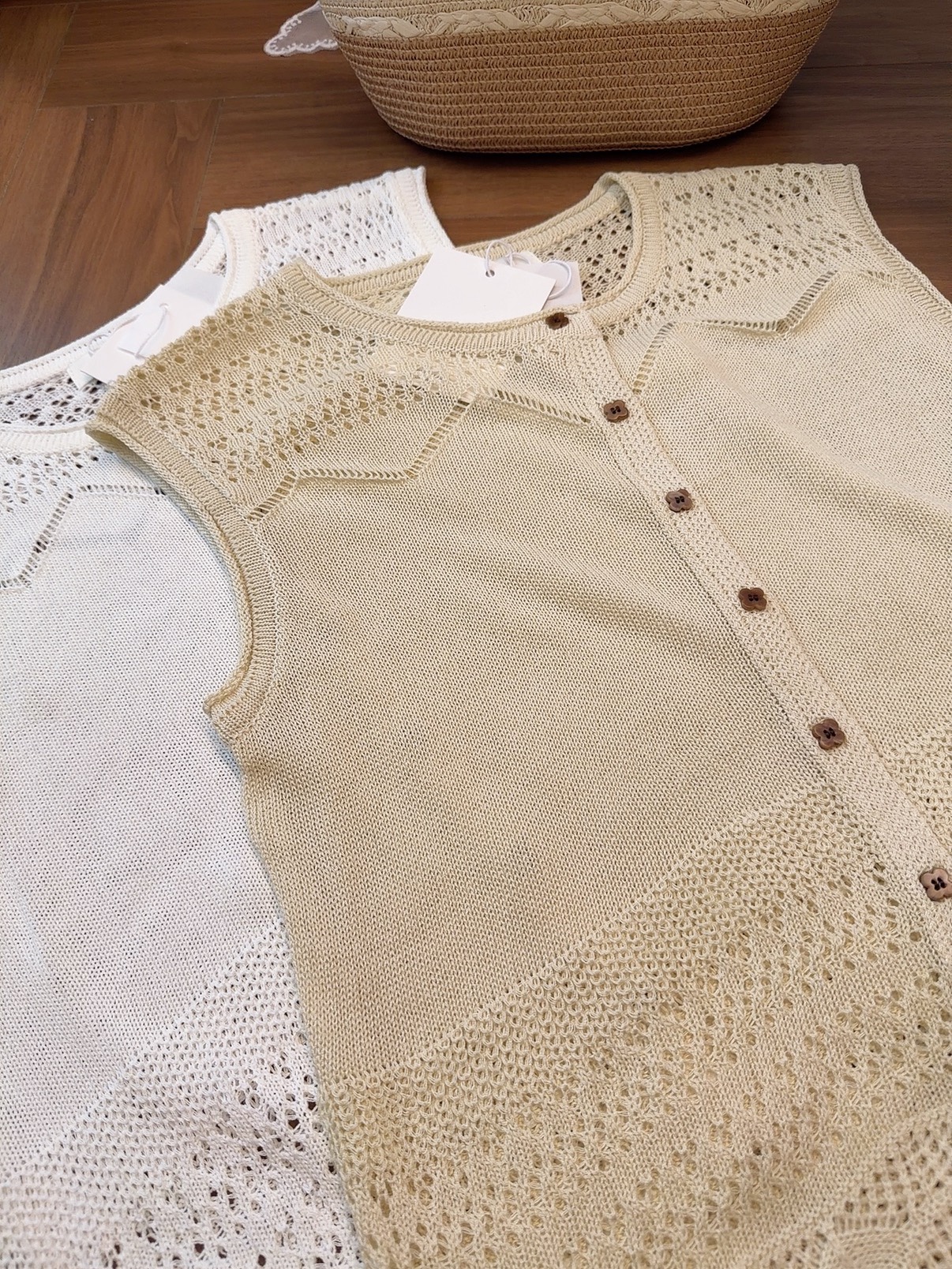 NCT6272 CAYA DETAILED KNIT SLEEVELESS