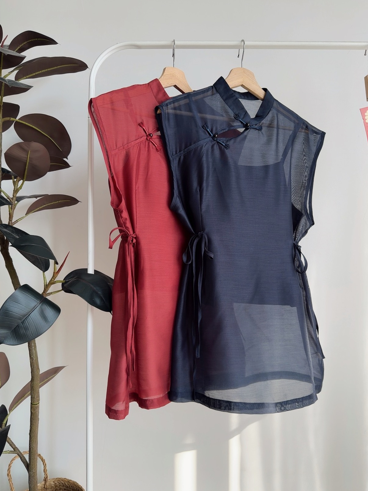 T72708 YAREEN SHEER MANDARIN TWO PIECES TOP 