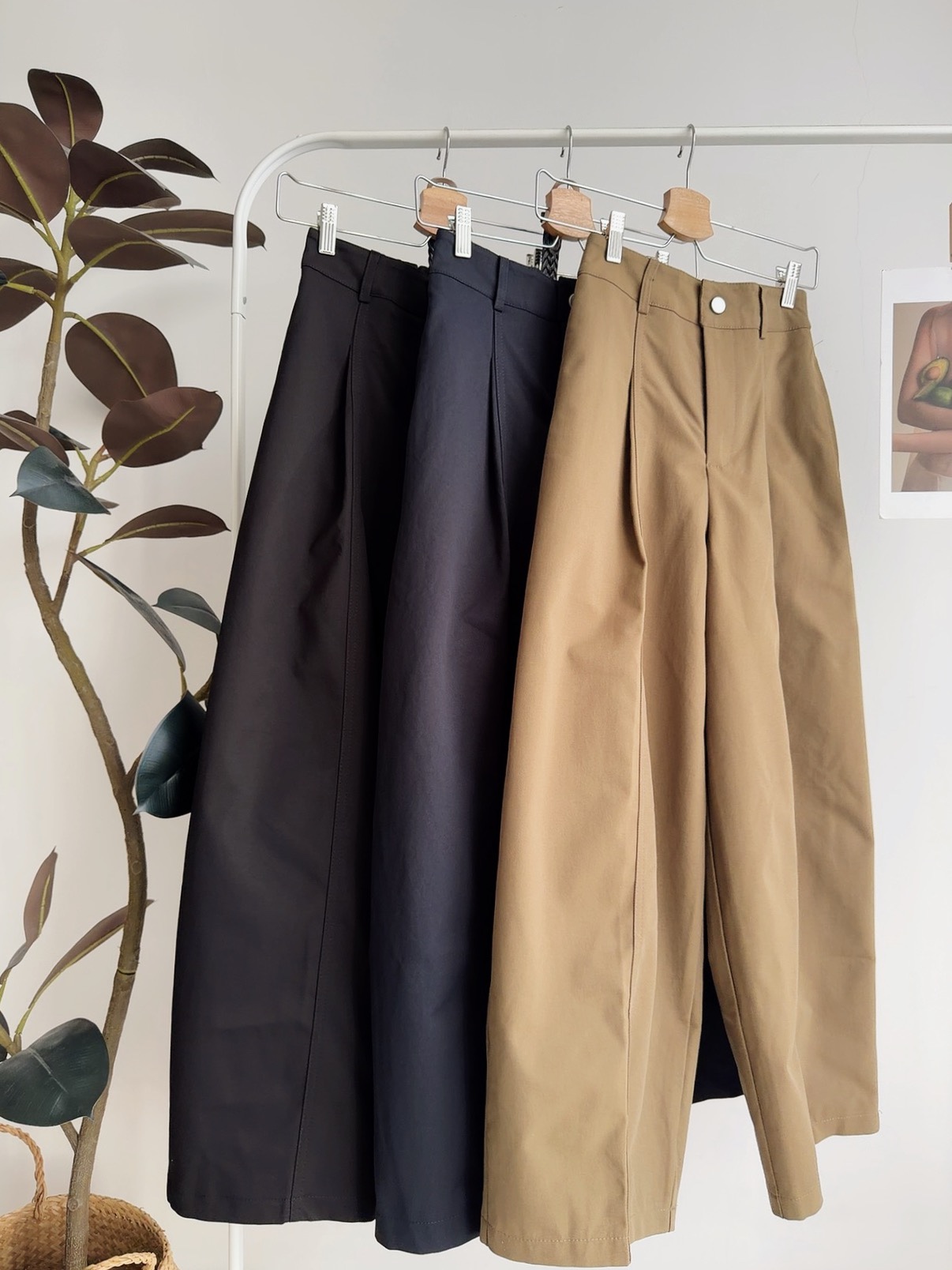 B72658  CERYS STRUCTURED BELTED PALAZZO PANTS