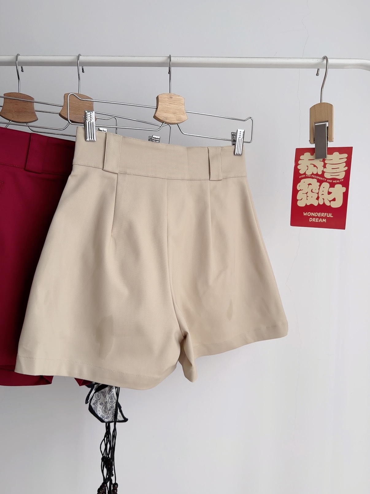 B72775 MAYA HW VINTAGE SHORTS