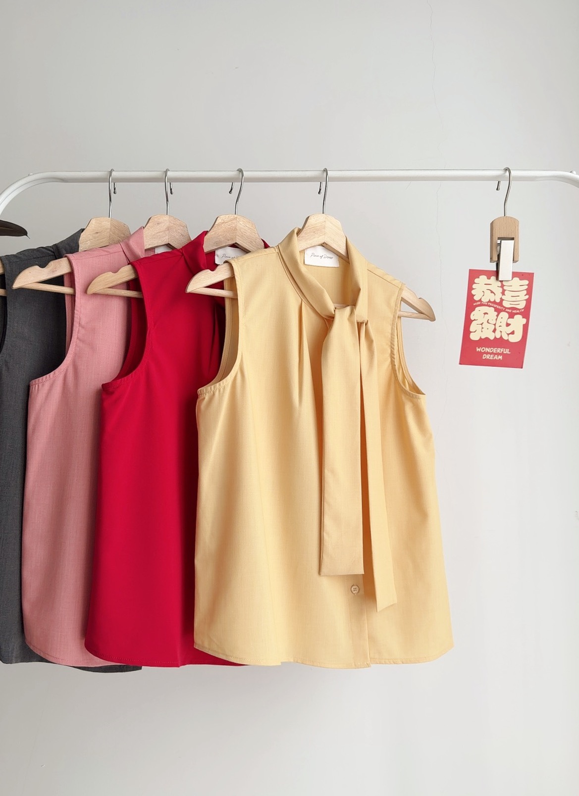 T72651  CHANNE ELEGANCE BOW STRAP TOP