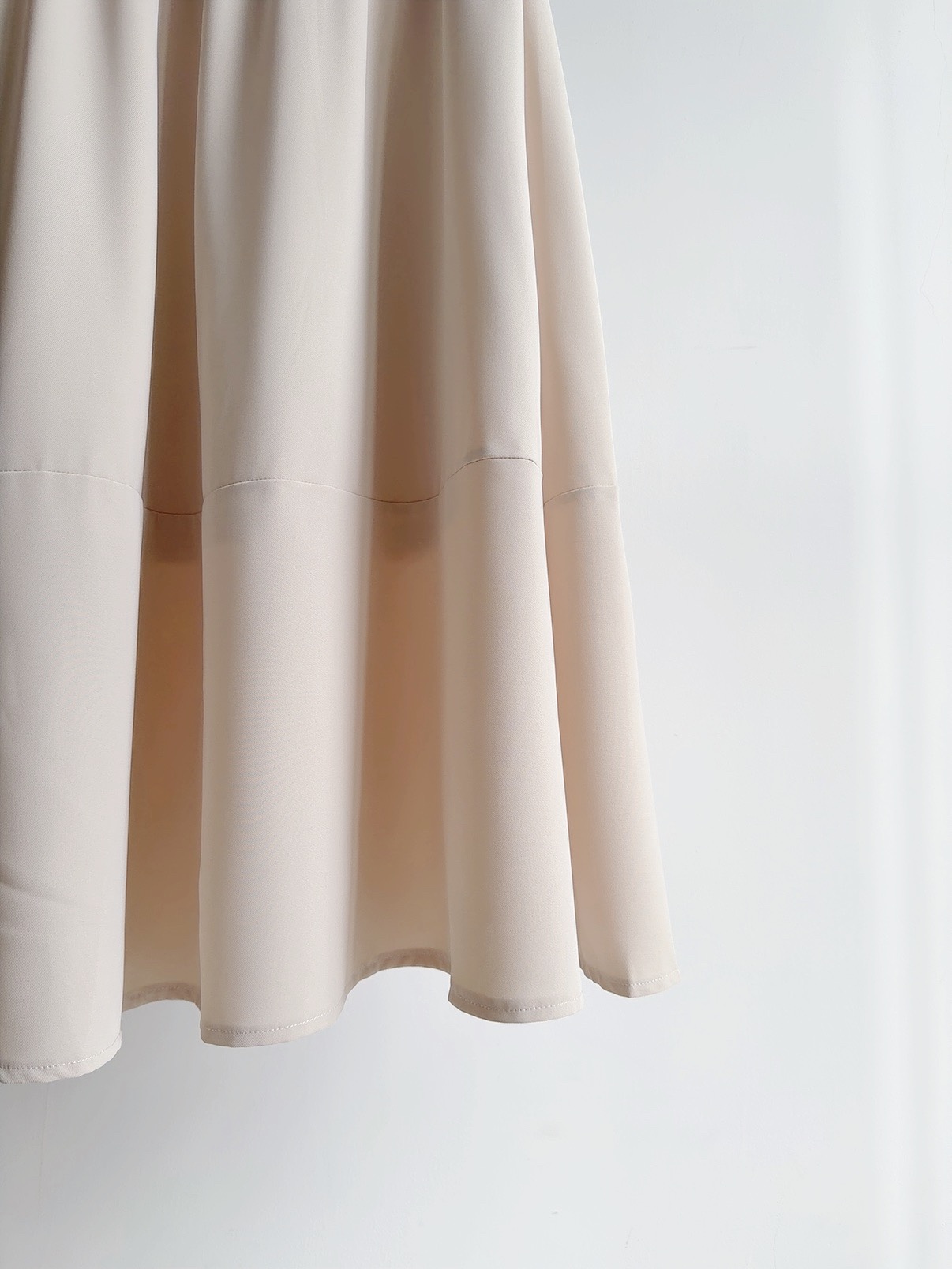 B72731 MYLA MINIMALIST MIDI SKIRT