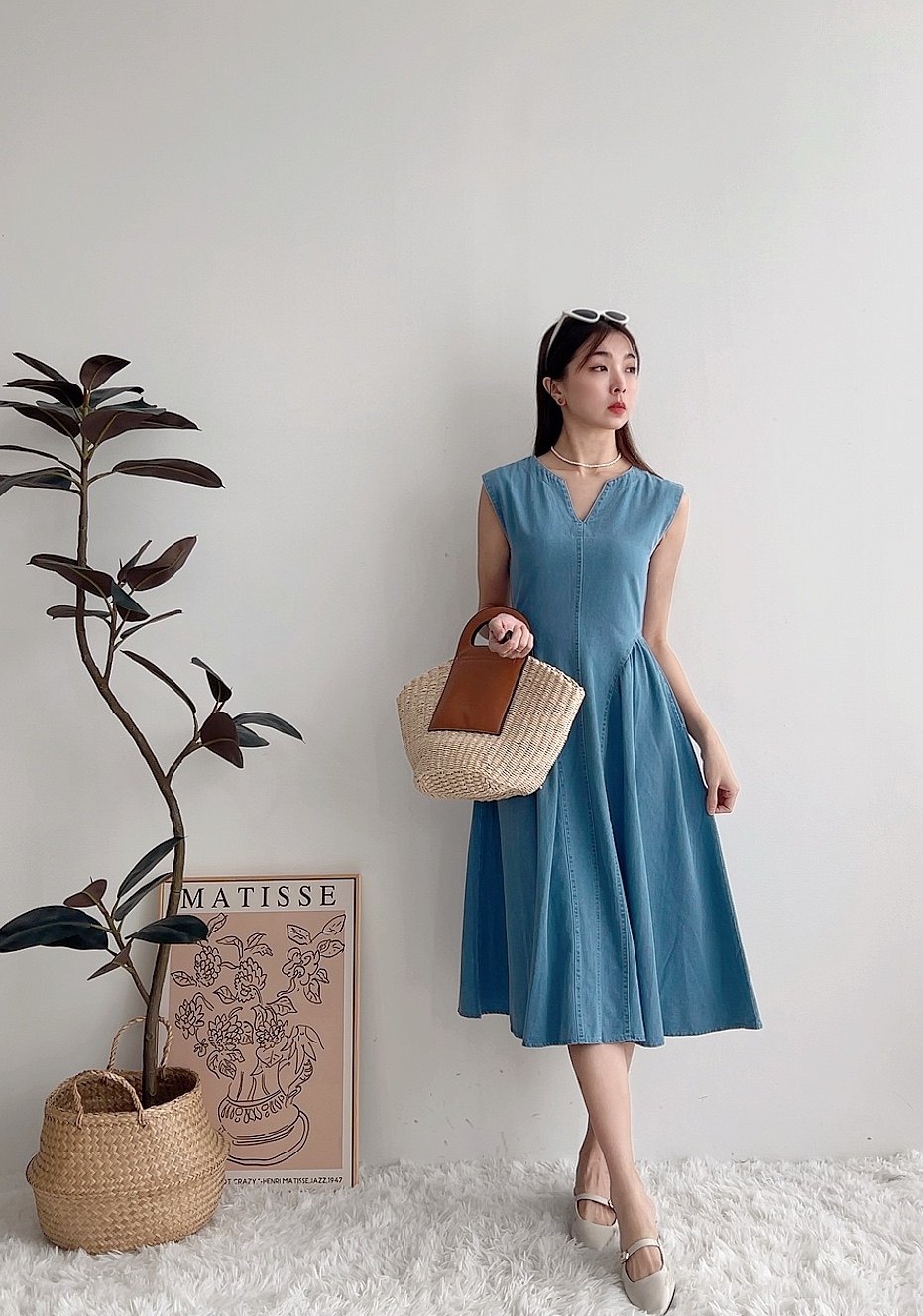 D70515 FERYA VNECK DENIM DRESS