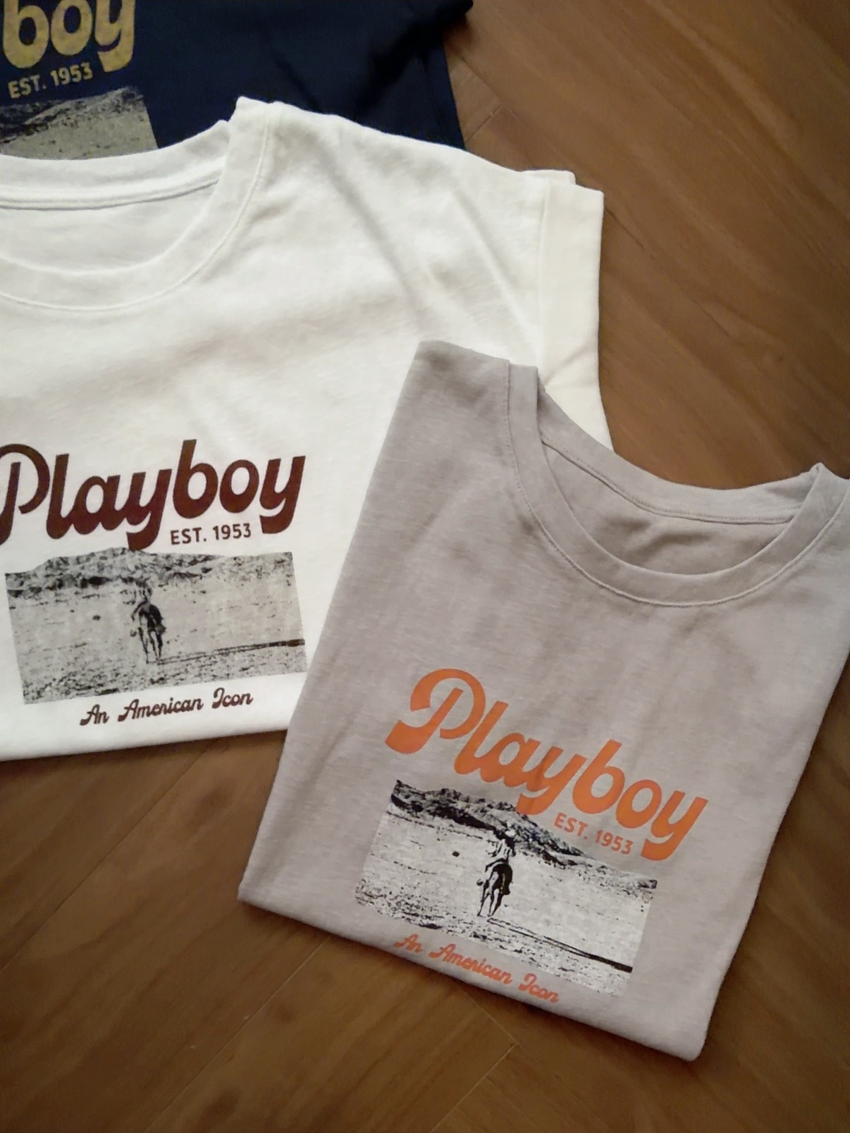 YMT2016 PLAYBOY FOLDED SLEEVE TEE