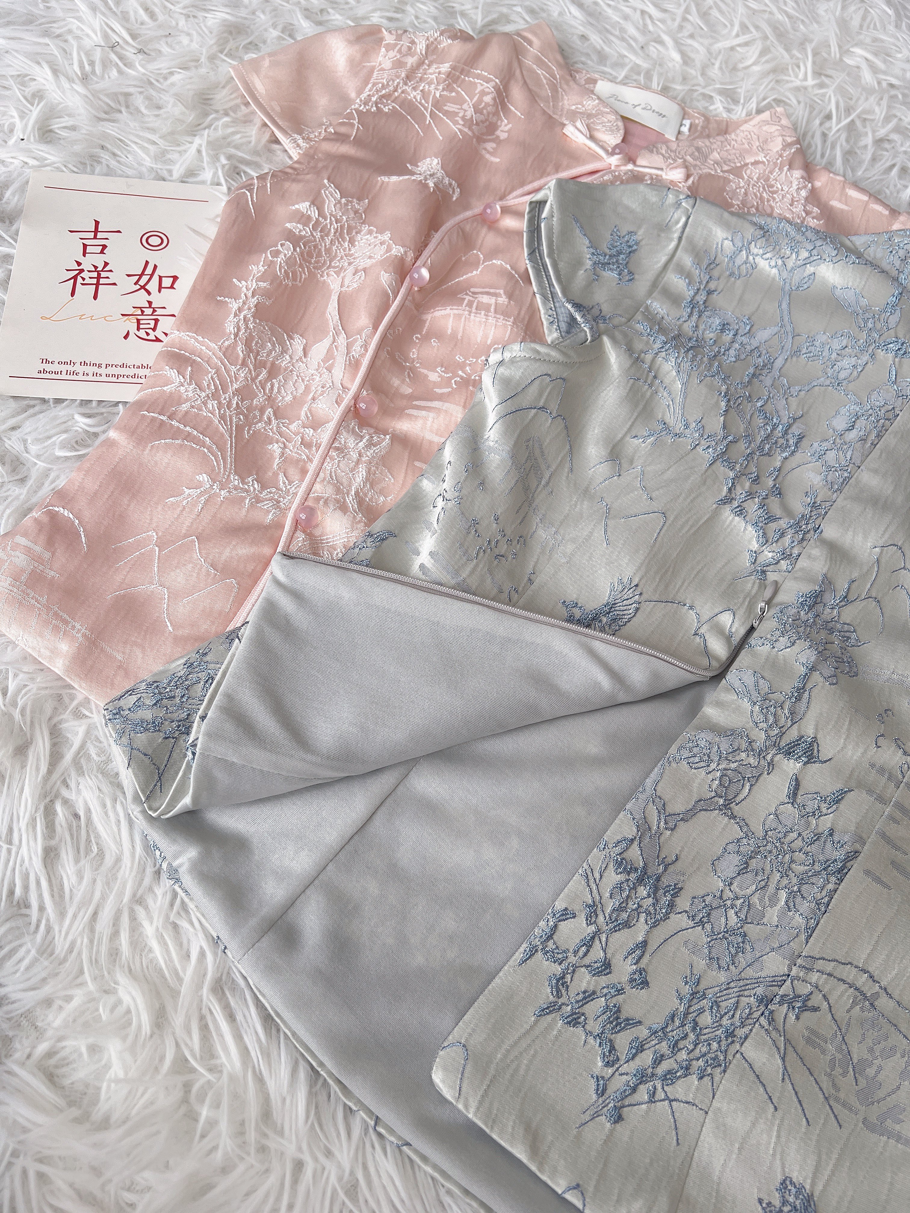 T70655 SUSAN FLORAL CHEONGSAM TOP