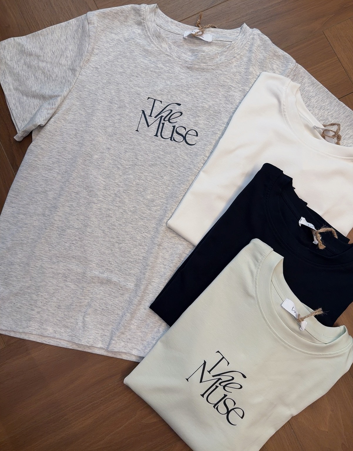IST3216 THE MUSE TEE