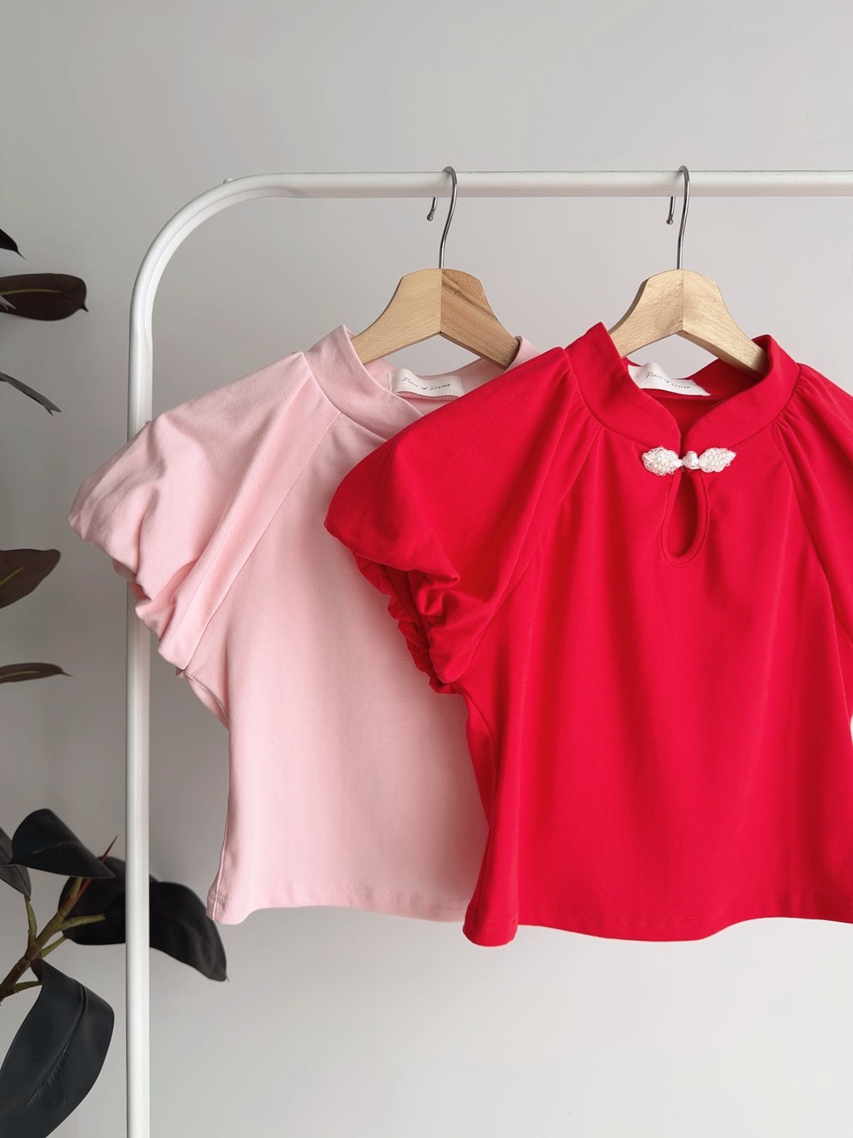 T72683 MOLI PEARL KNOT ORIENTAL TEE