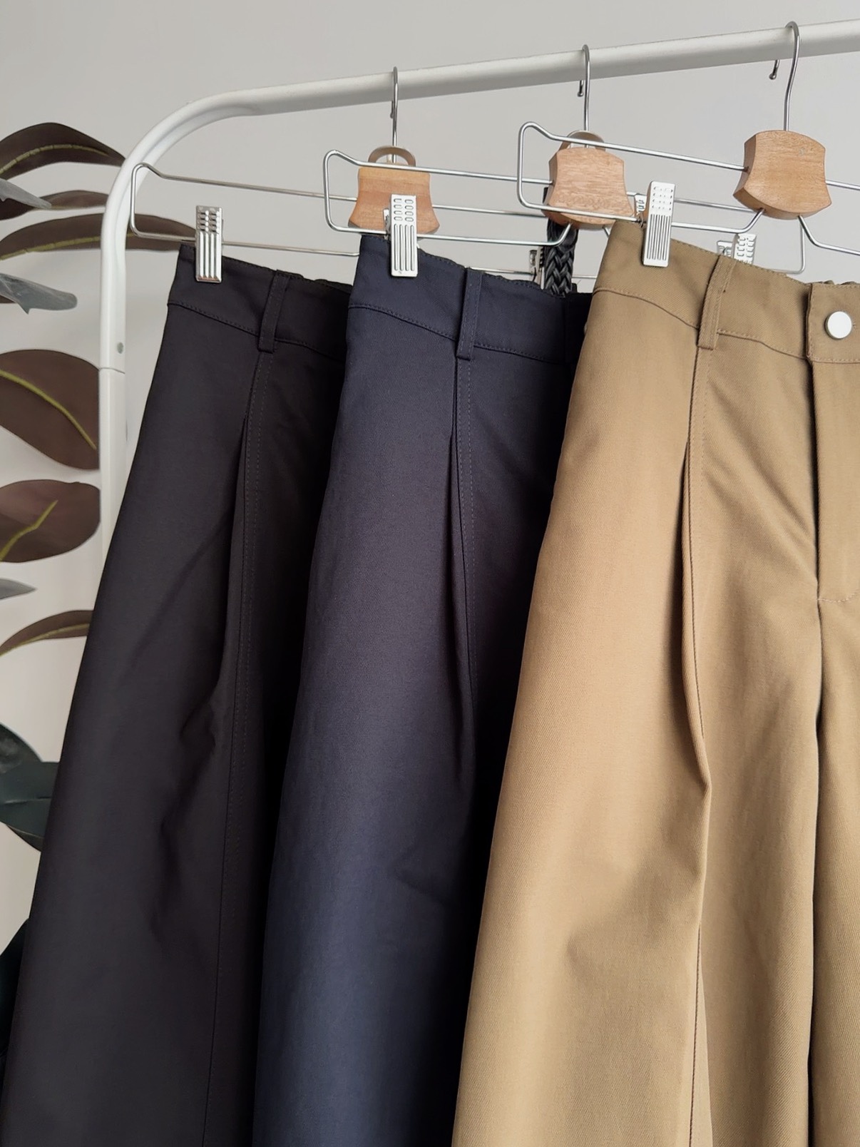 B72658  CERYS STRUCTURED BELTED PALAZZO PANTS