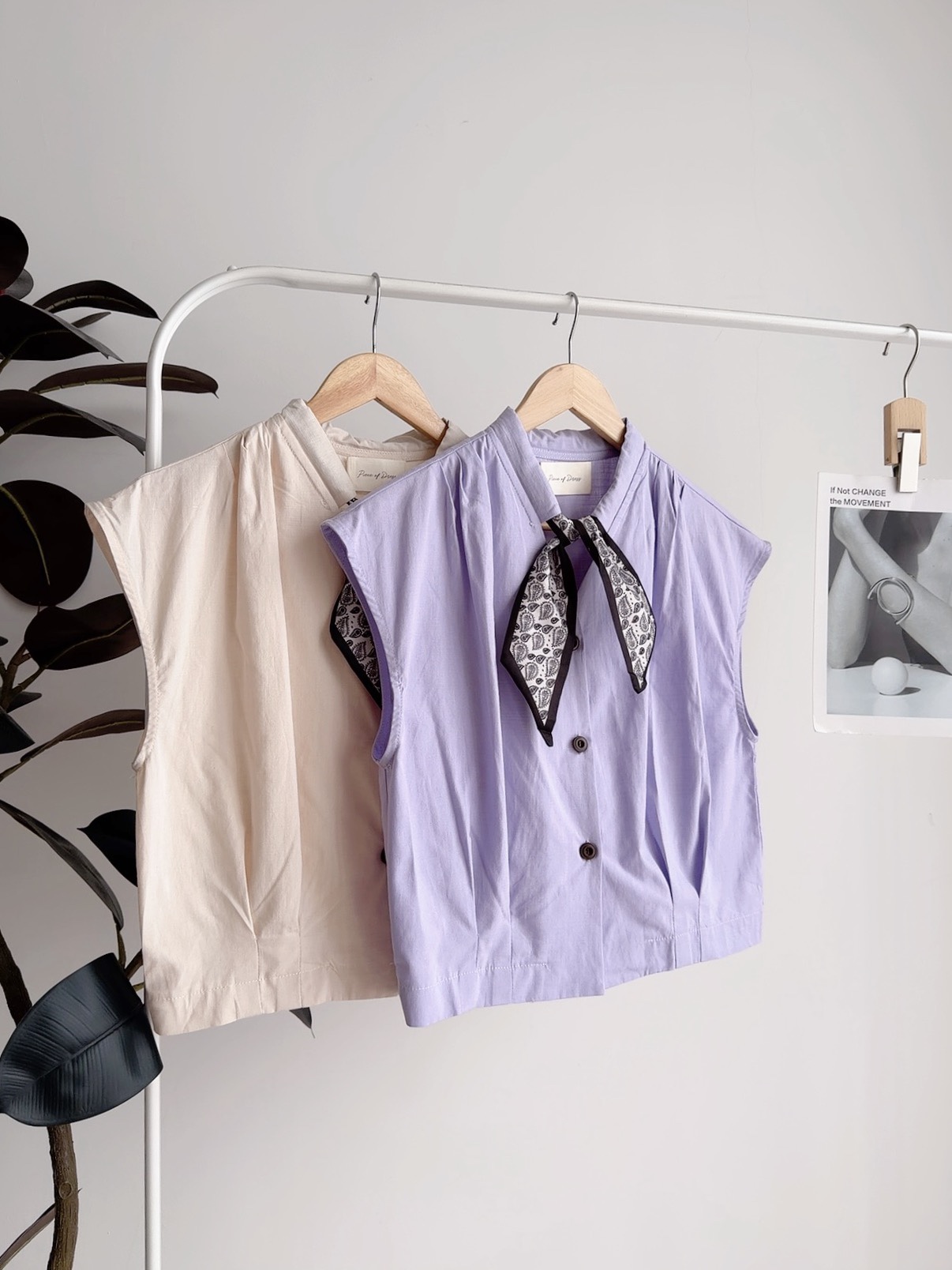 T72626 LUNA SCARF TRIM BLOUSE