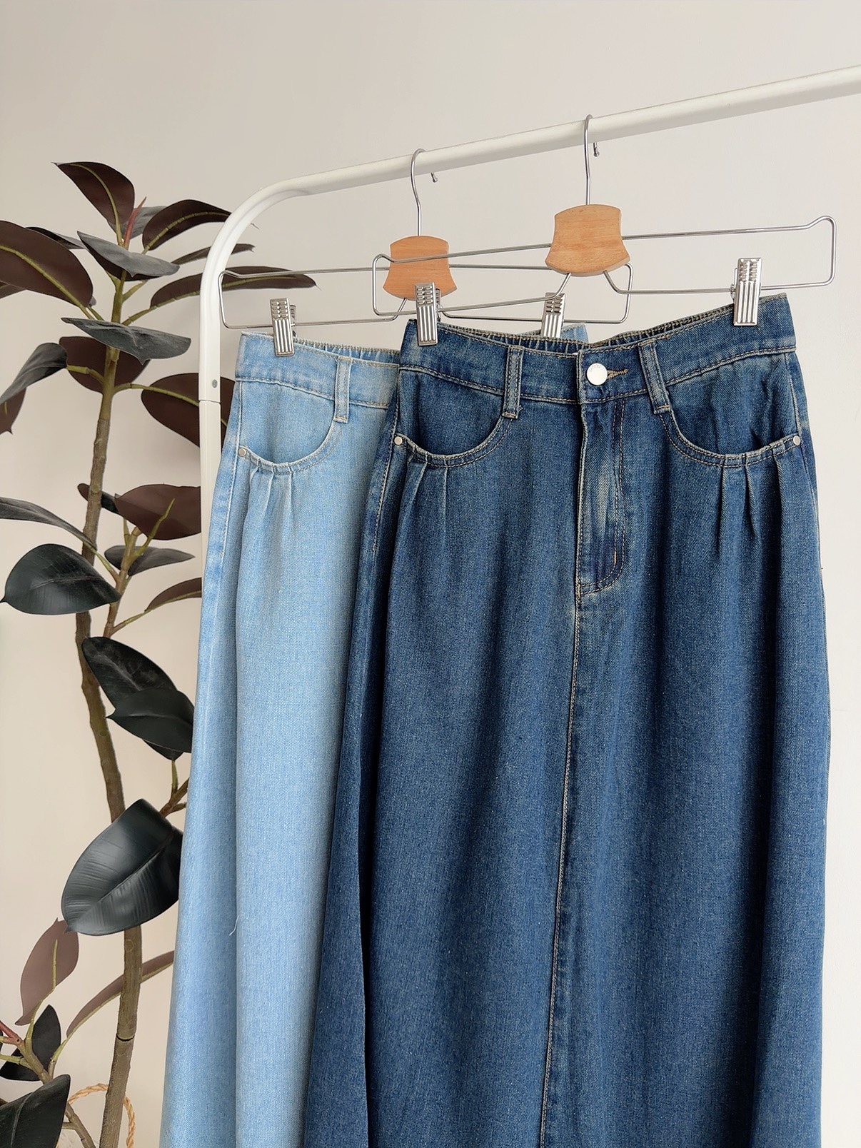 B72661 LIORA VINTAGE HEM DENIM SKIRT