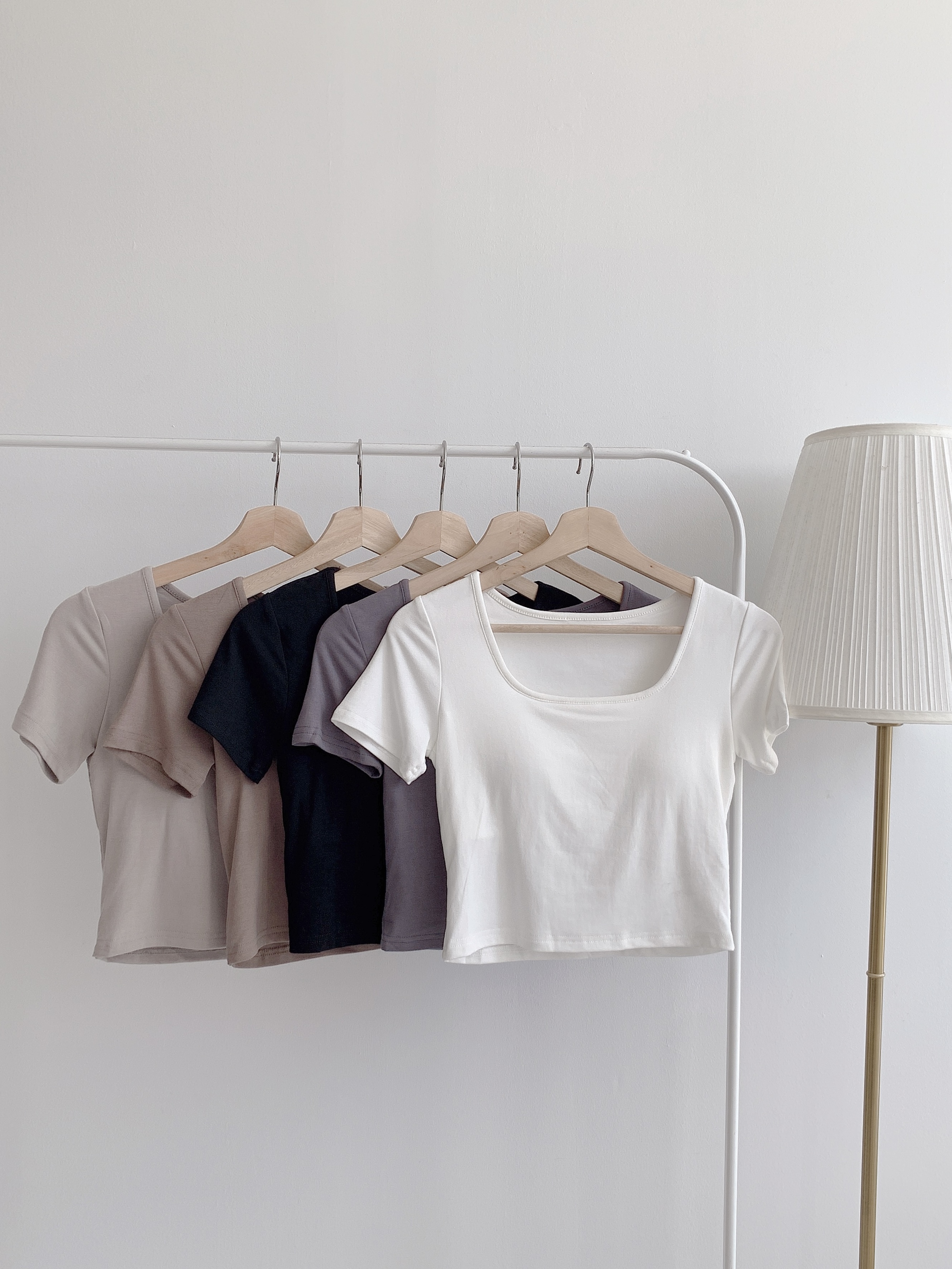 T70143 ALLEGRA COMFY U NECK BASIC TEE