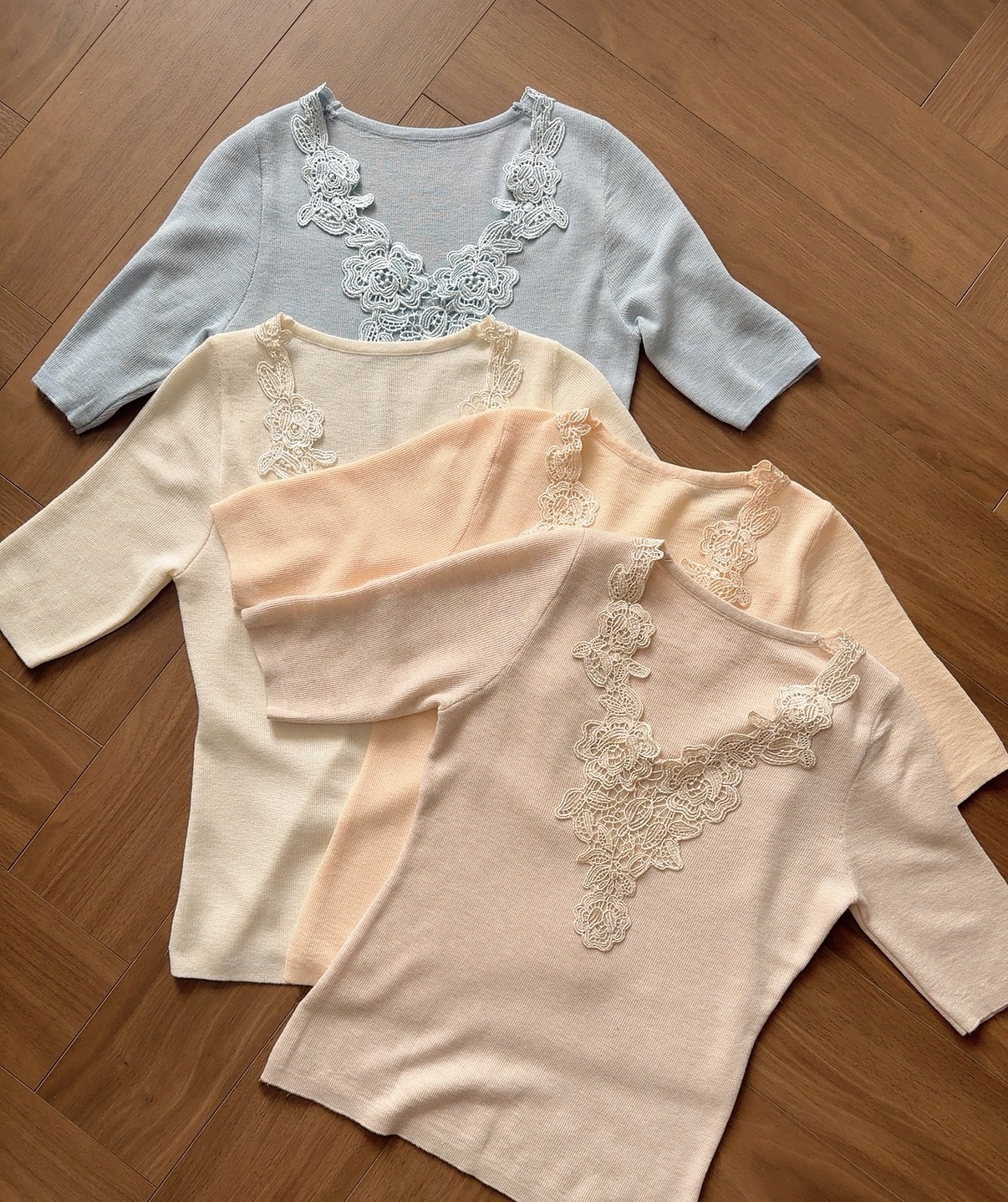 TLT2615 SERRA SPRIING EMBROI KNIT