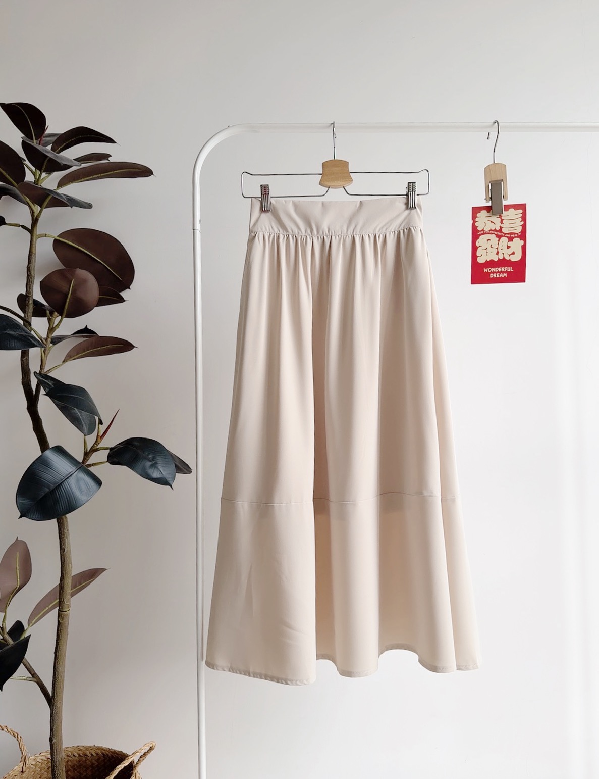 B72731 MYLA MINIMALIST MIDI SKIRT
