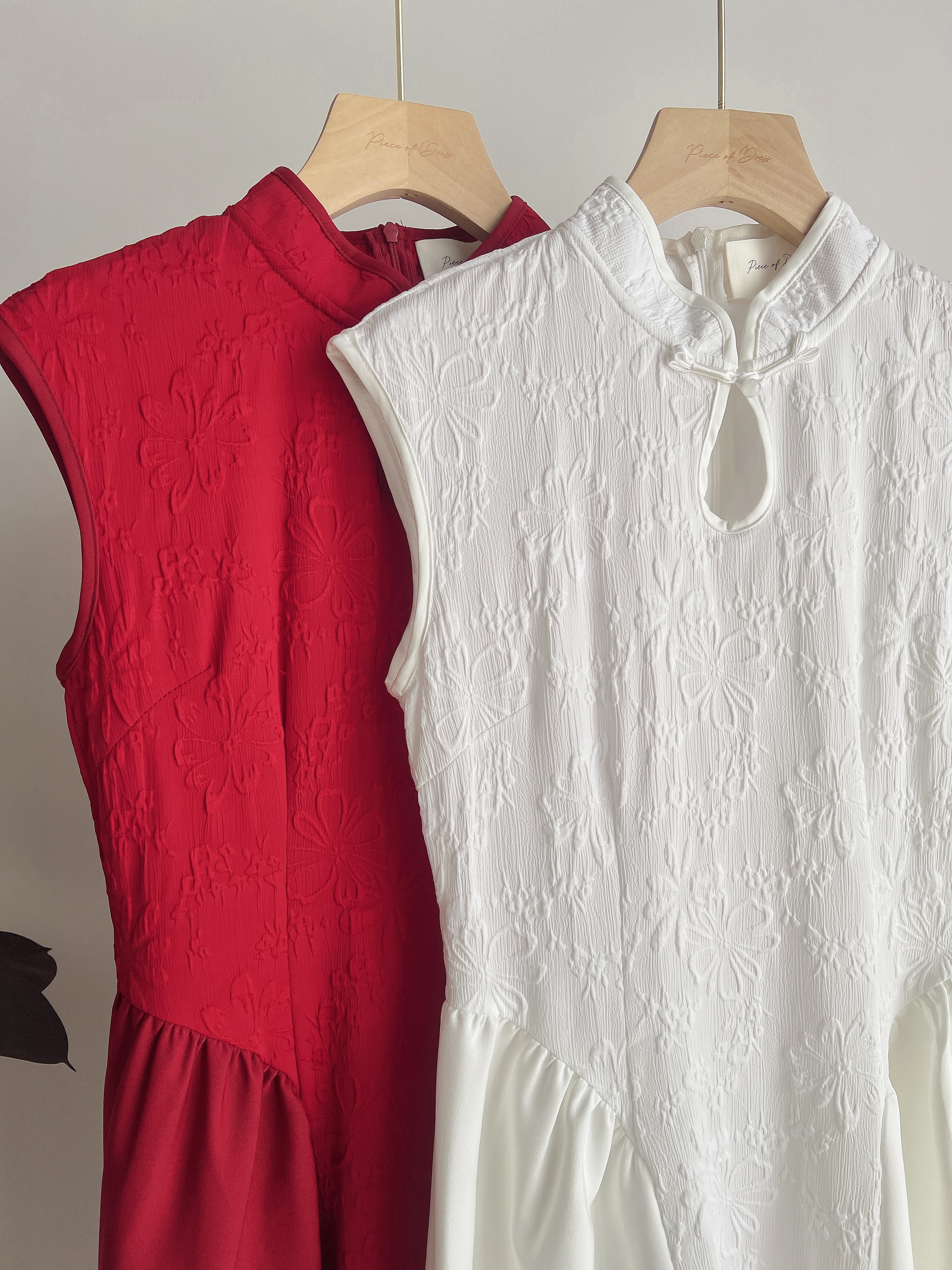 D70775 MUYI LACEY CHEONGSAM DRESS