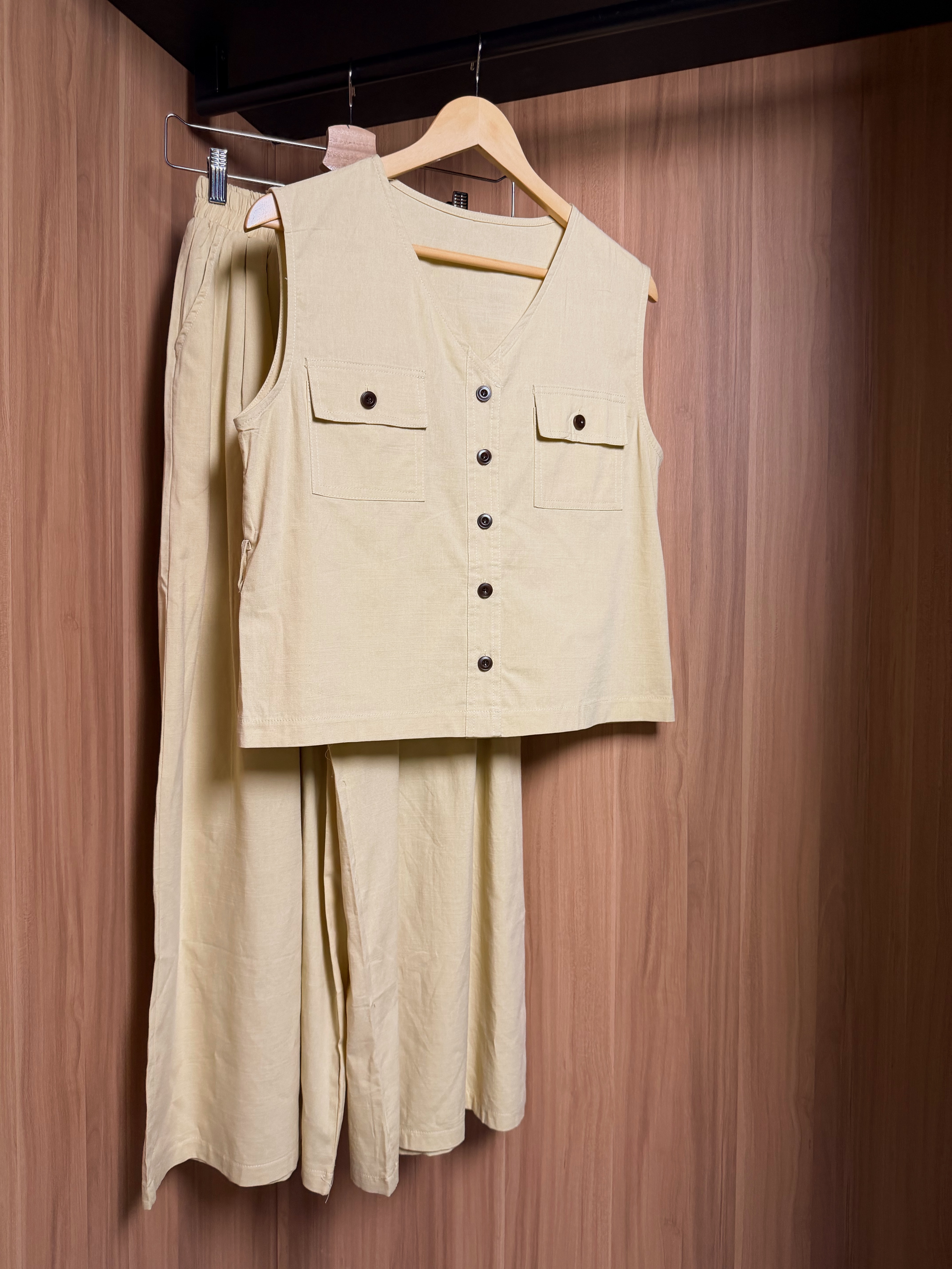 KKS1607 YUNA V NECK SHIRT SET
