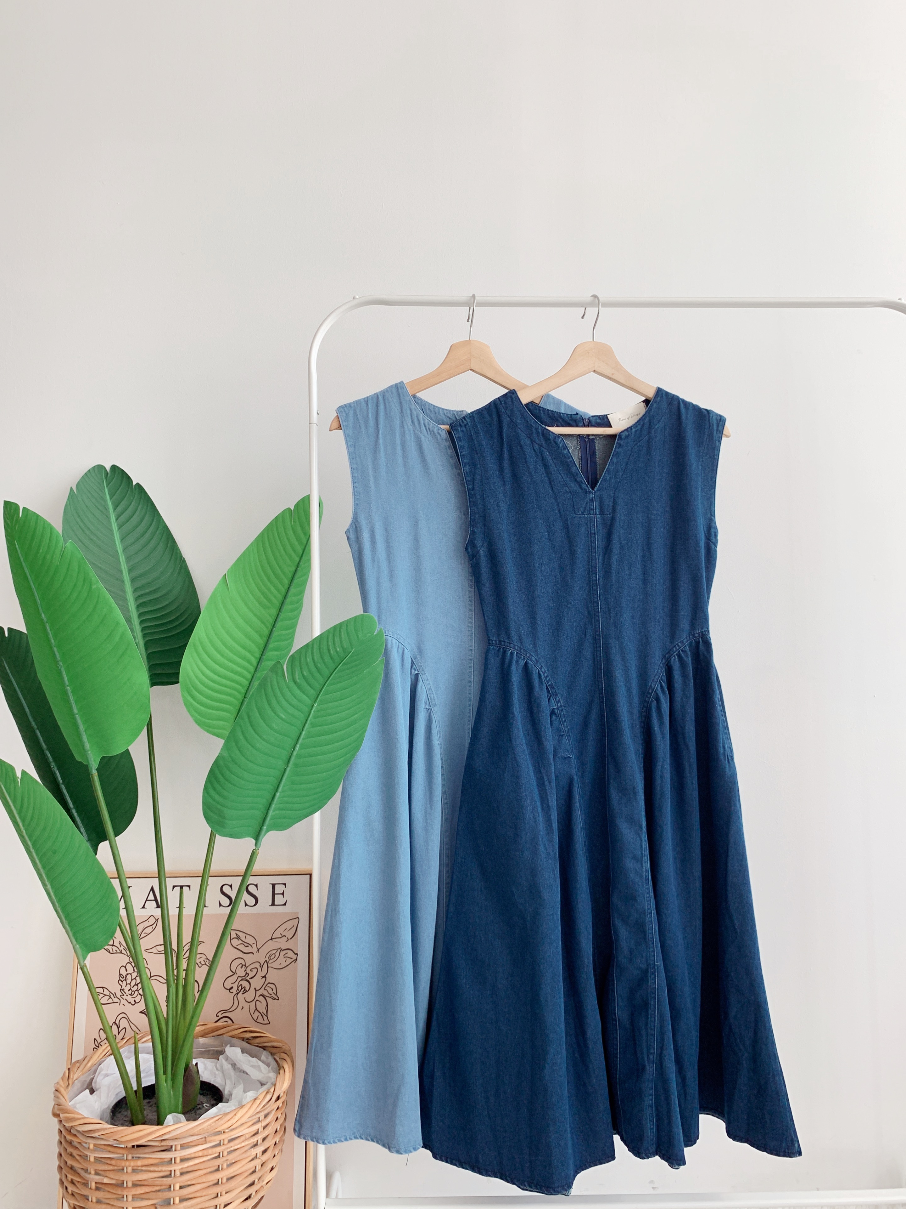 D70515 FERYA VNECK DENIM DRESS