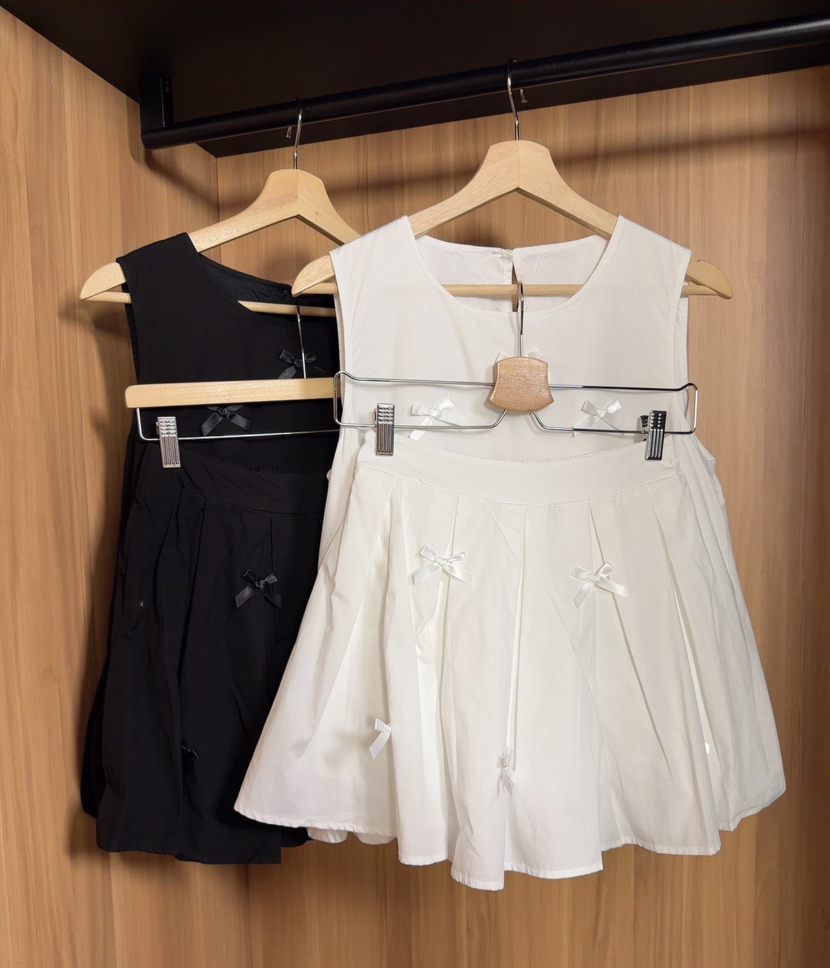 KKS2543 SUE BOW PUFF SET