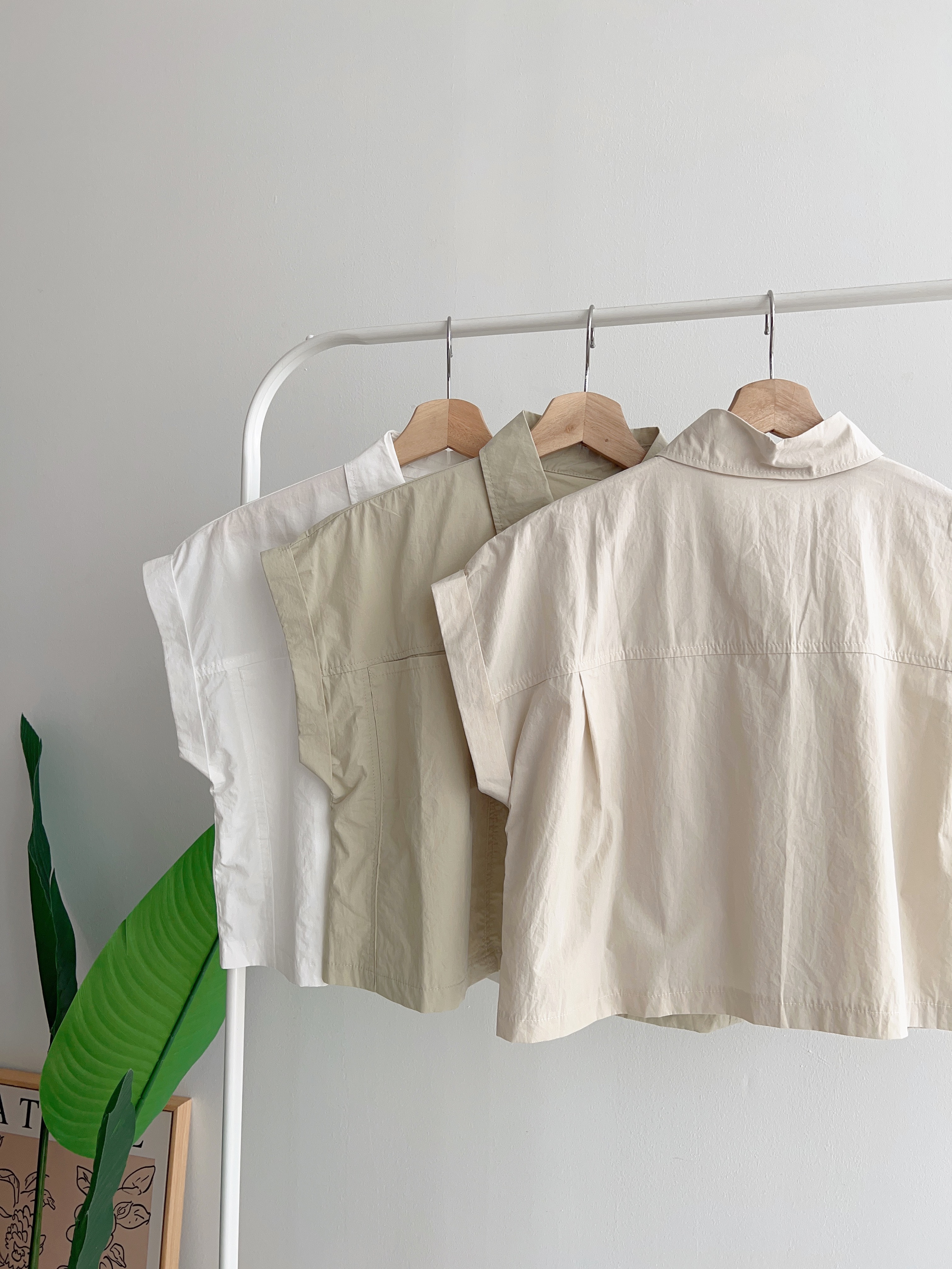 T70477 FOLDED SLEEVE COLLAR SHIRT 