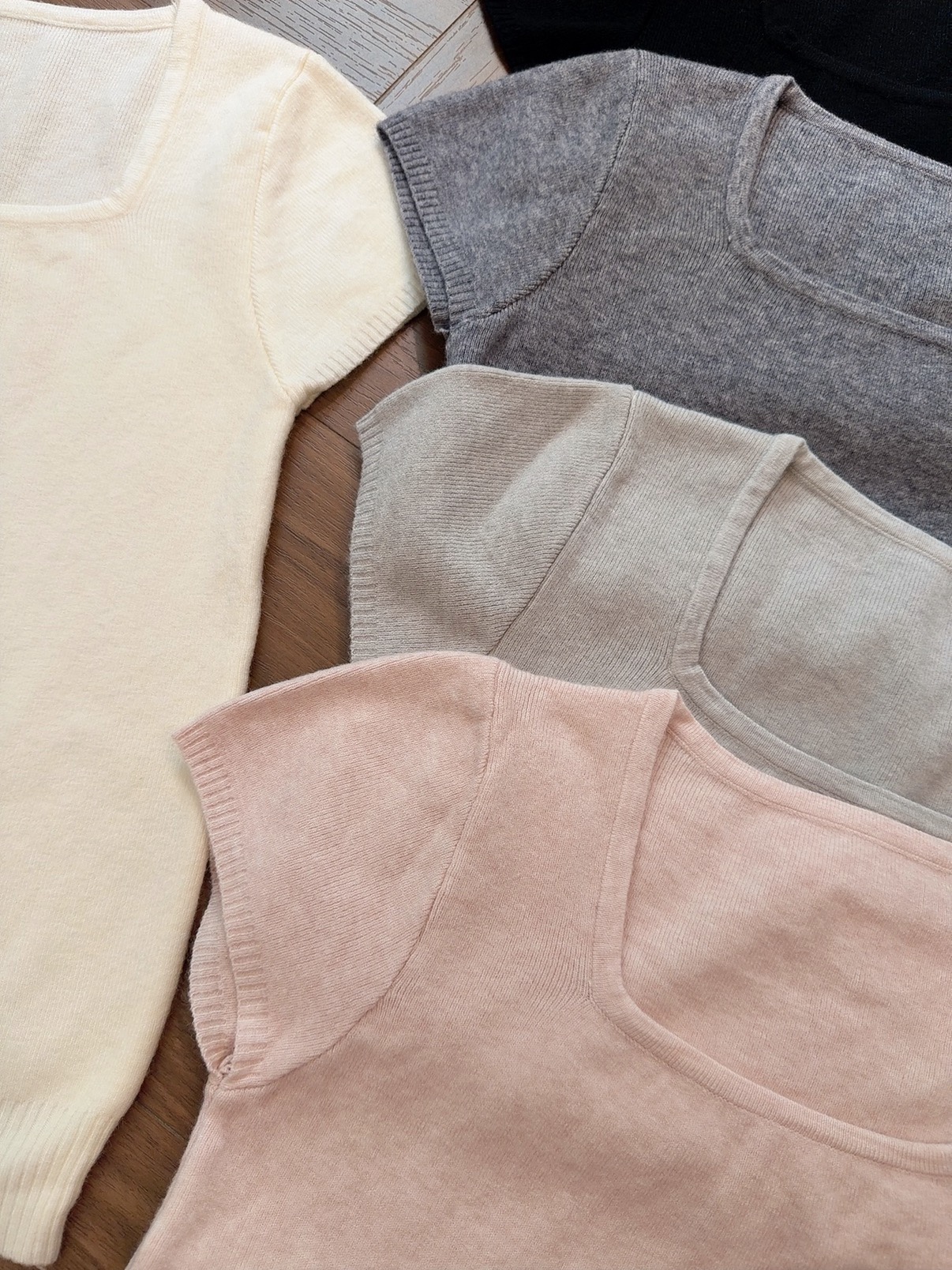 CYT8563 NANA KNIT CANDY BASIC TOP