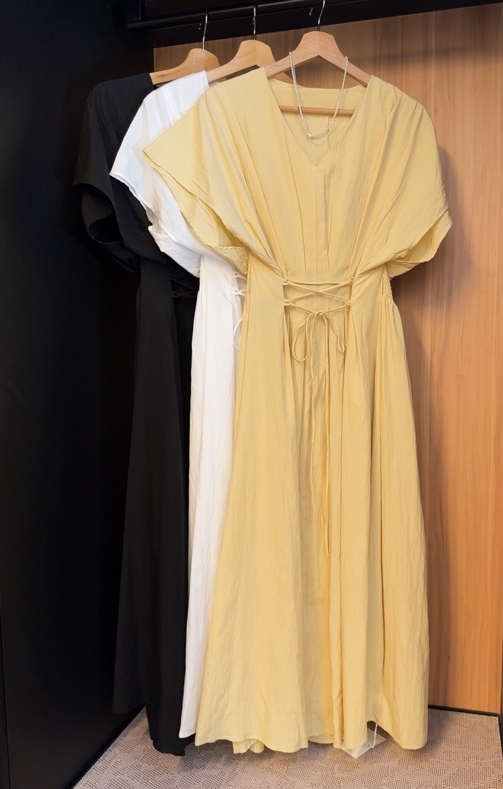 FD6033  VERO PREMIUM V NECK PUFF DRESS