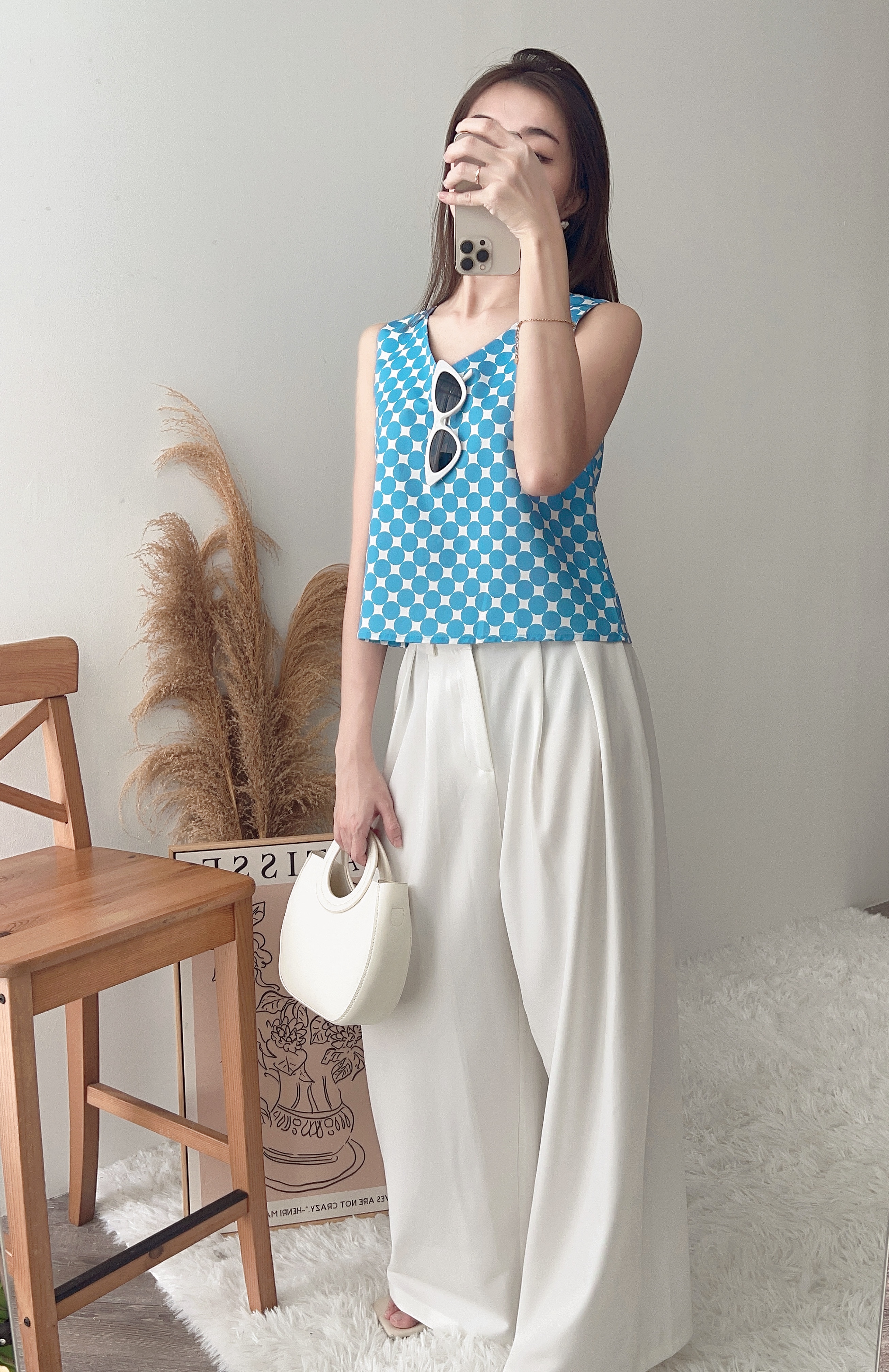 T7660 PREMIUM SLEEVESS POLKA BLOUSE