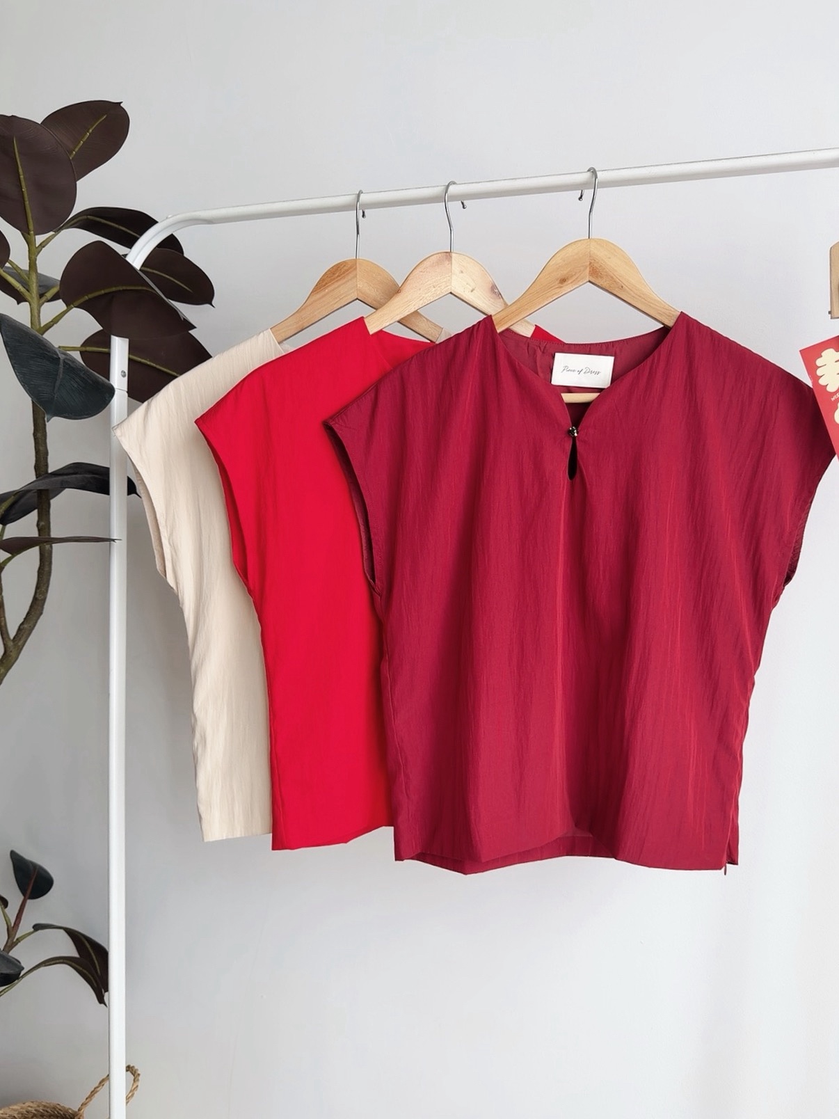 T72716 CORVIN MINIMALIST CHINESE BLOUSE