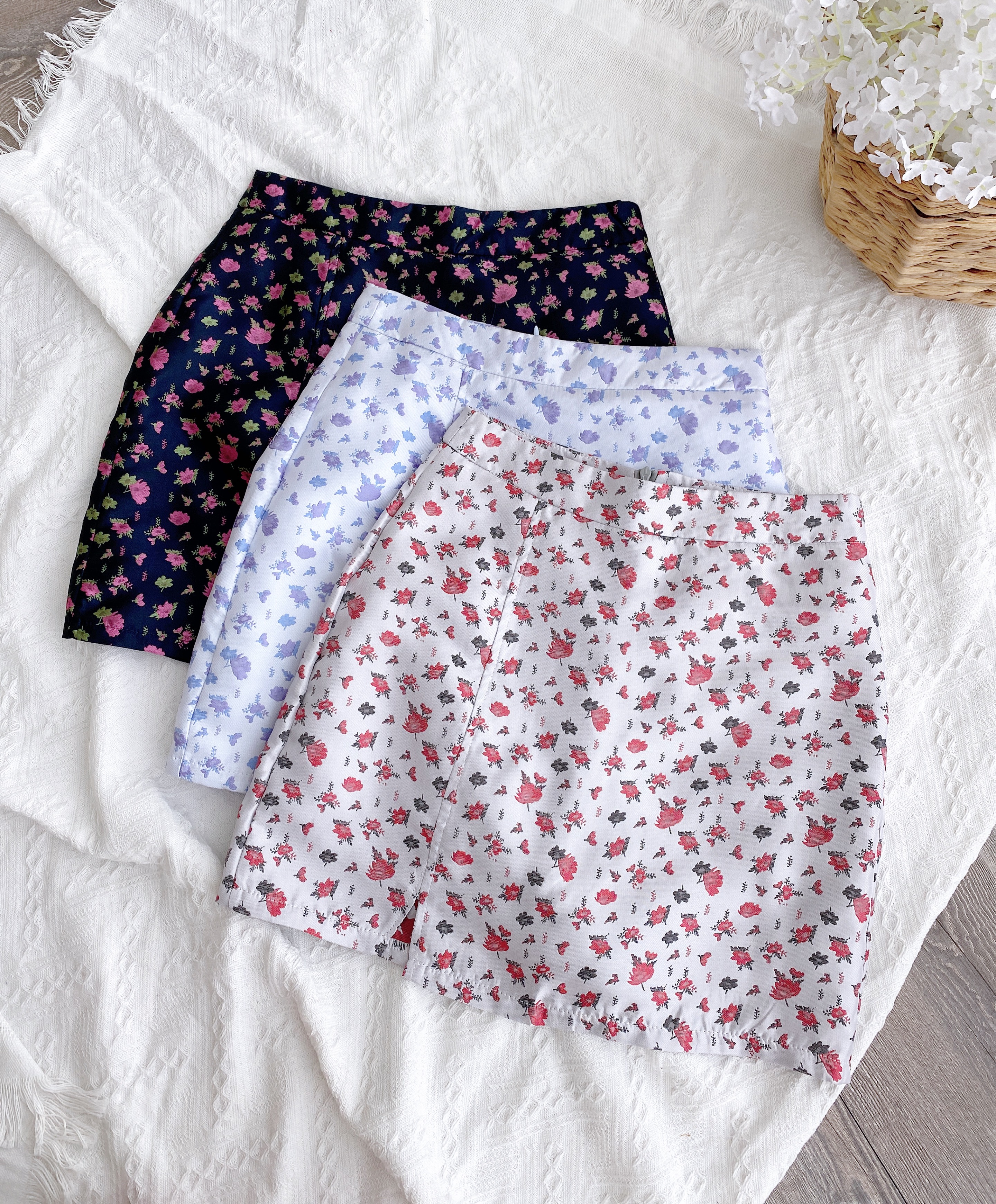 B9309 BERRY FLOWER HW SKORT