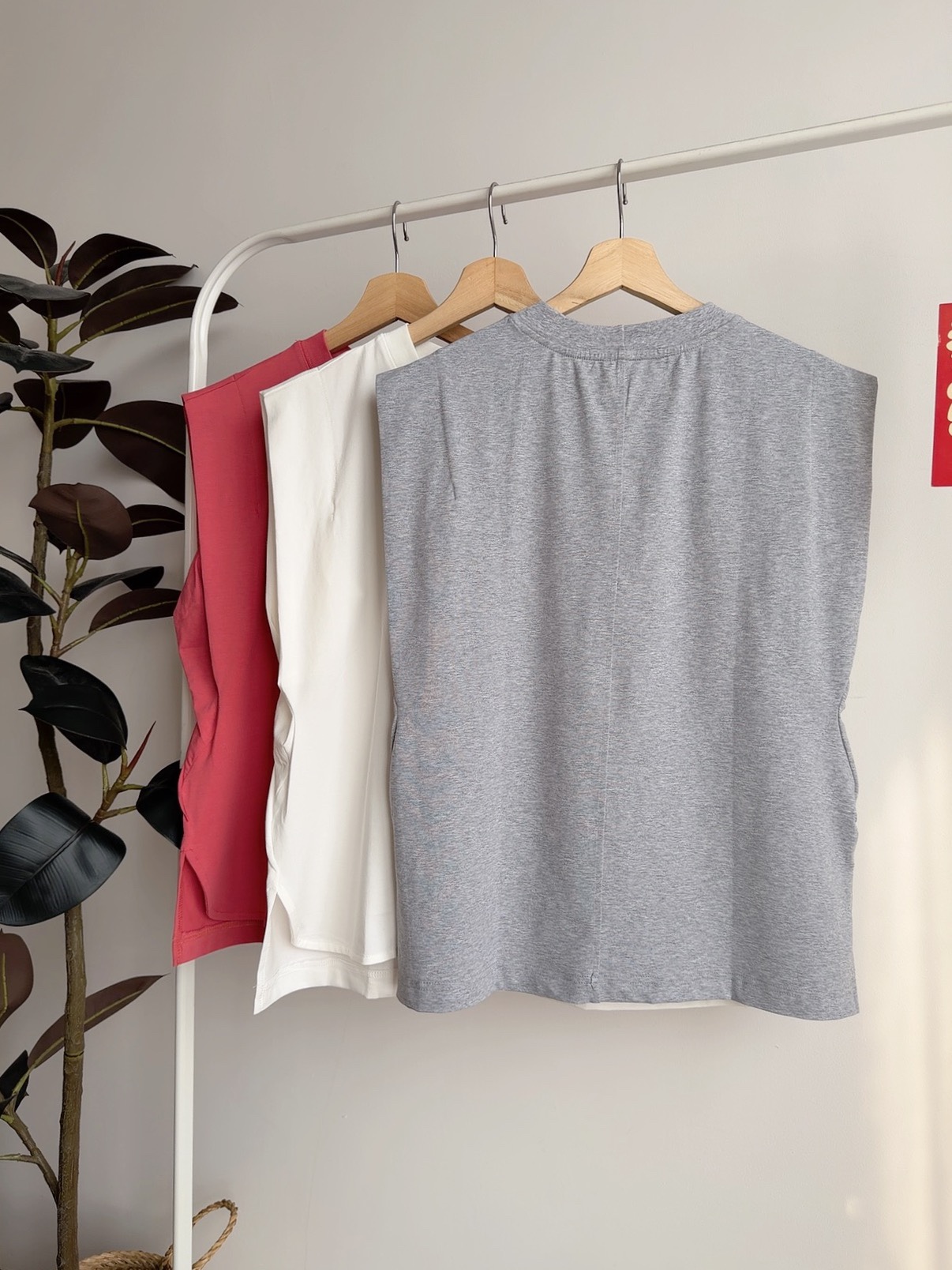 T72752 SOLENE CLEAN FIT TEE