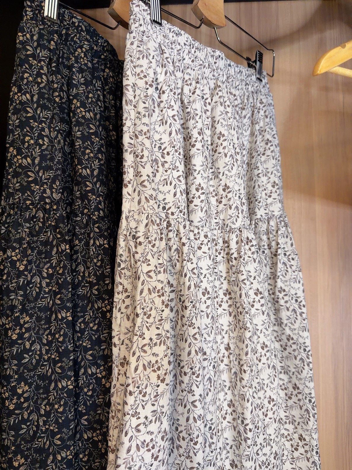 XYT1189- SERRA LINEN FLORAL SKIRT