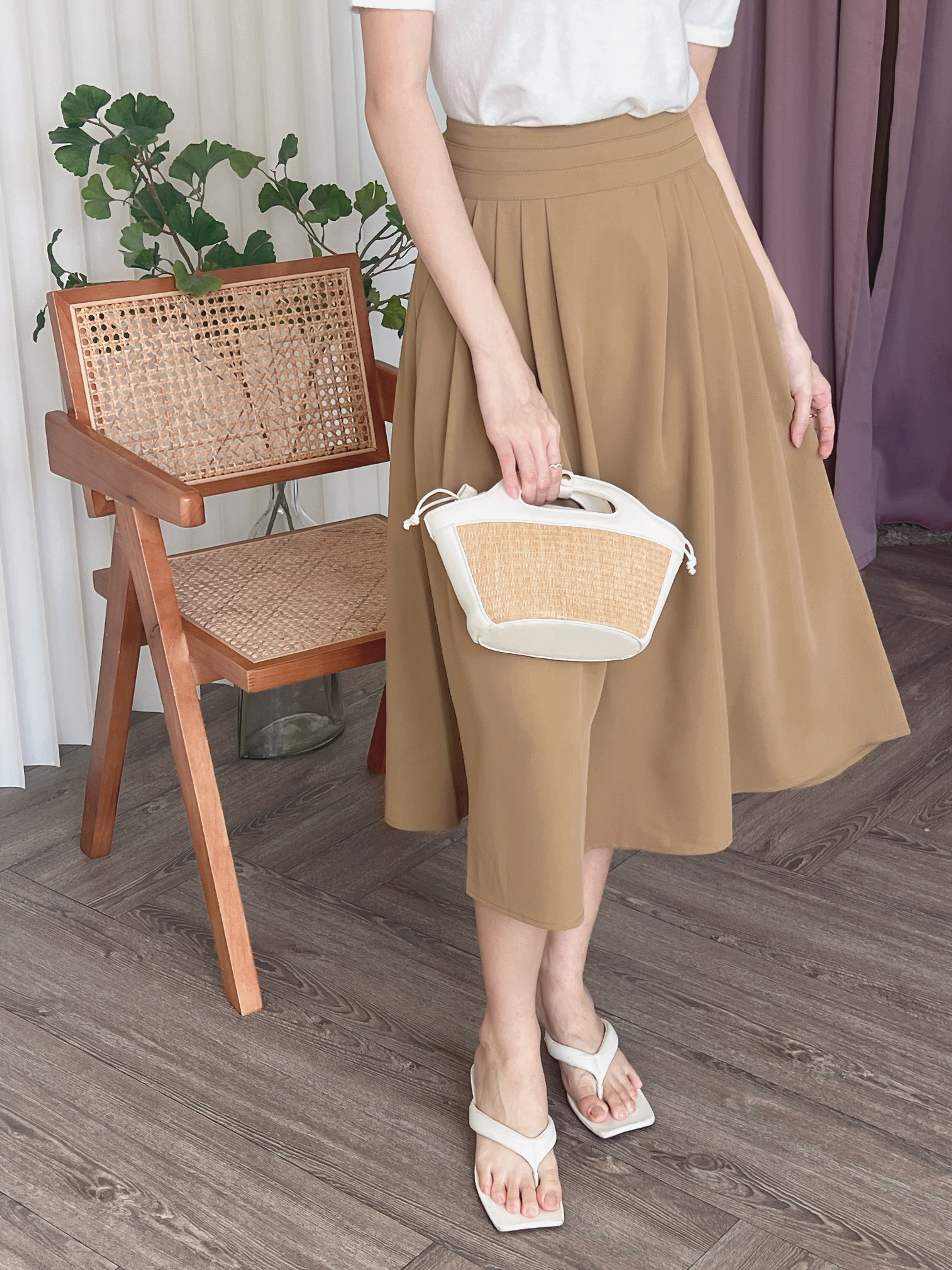 B60061 PREMIUM FLARE MIDI SKIRT