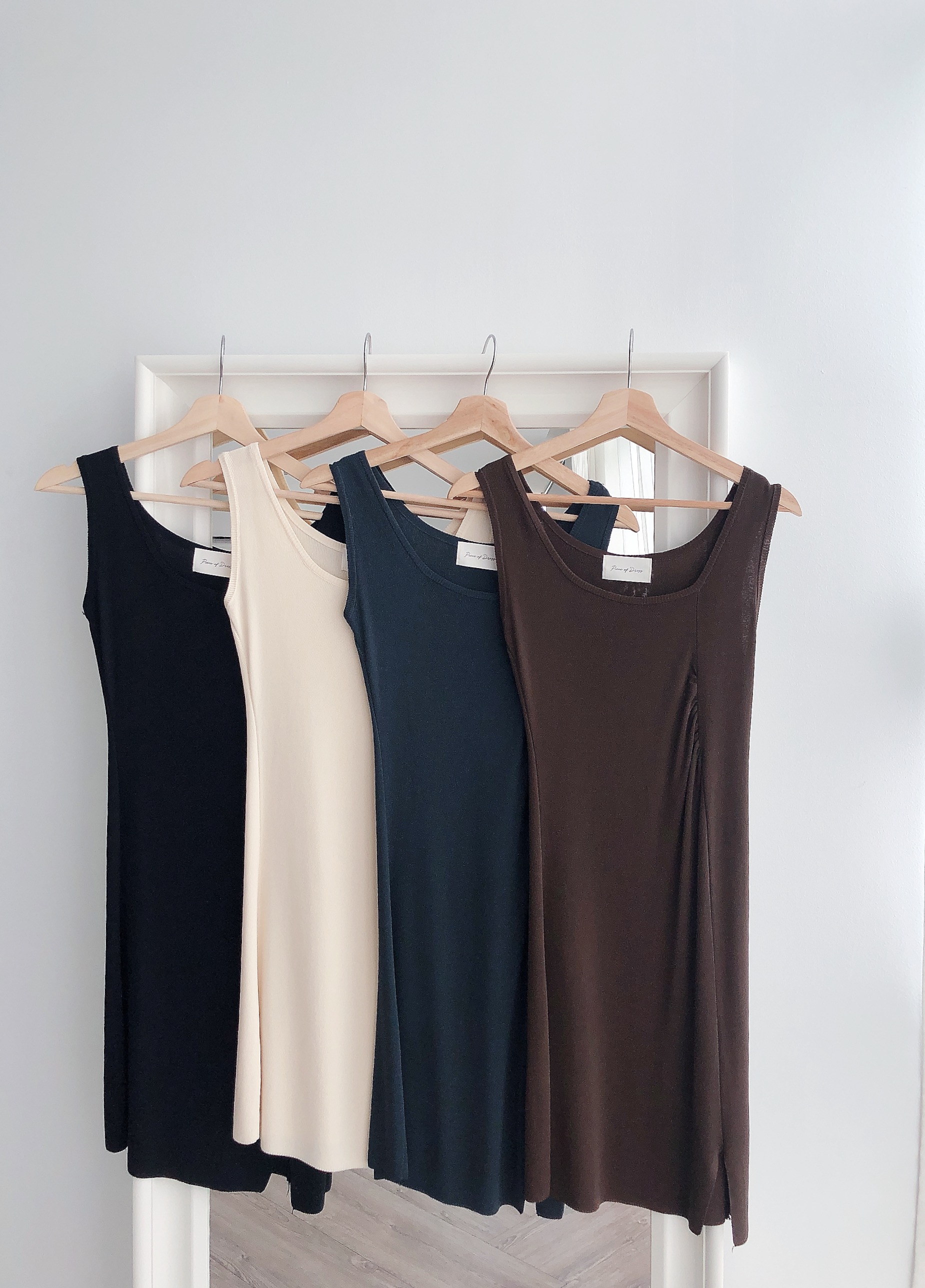 D8546 LUNA GATHER INNER DRESS