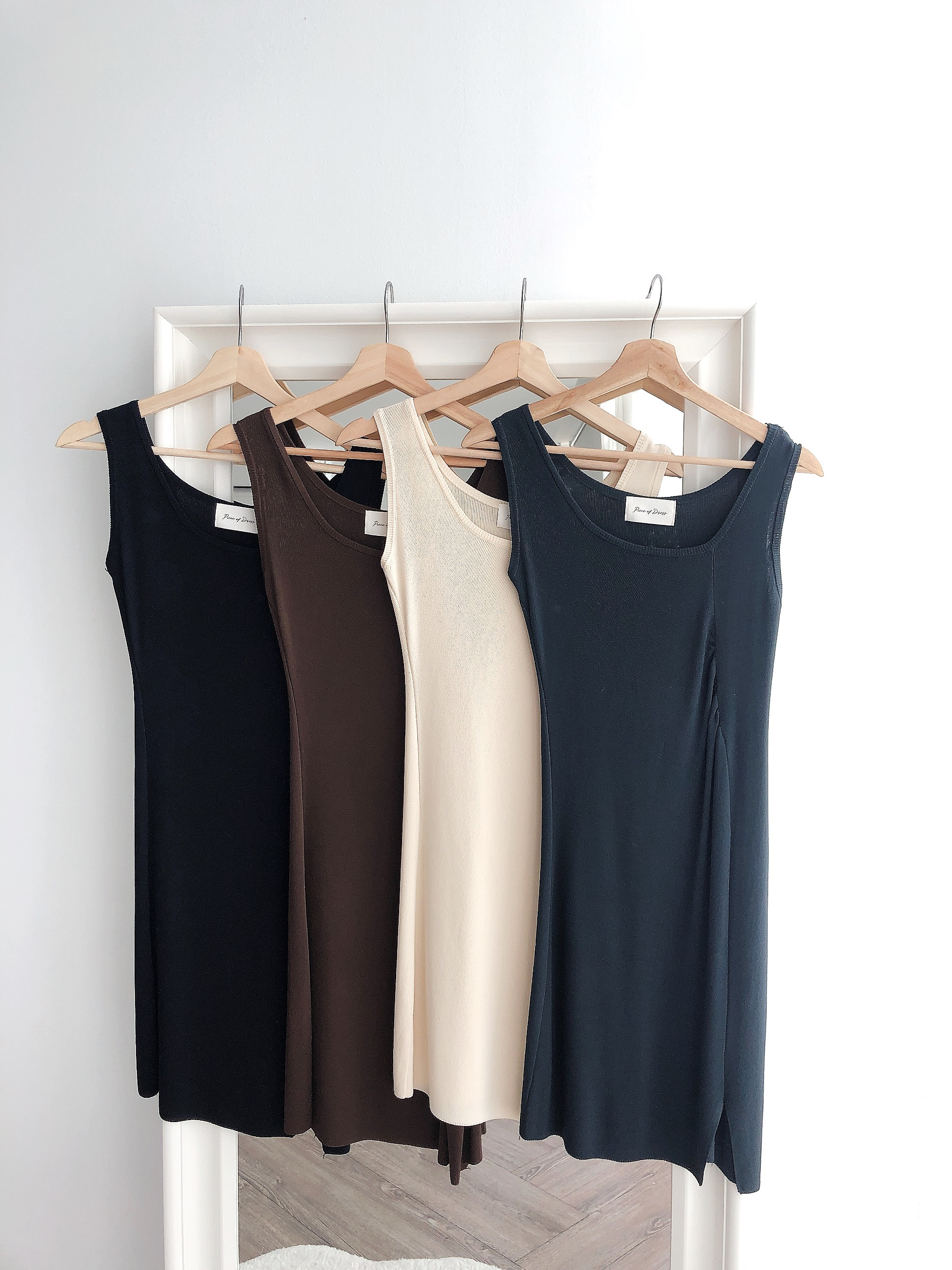 D8546 LUNA GATHER INNER DRESS