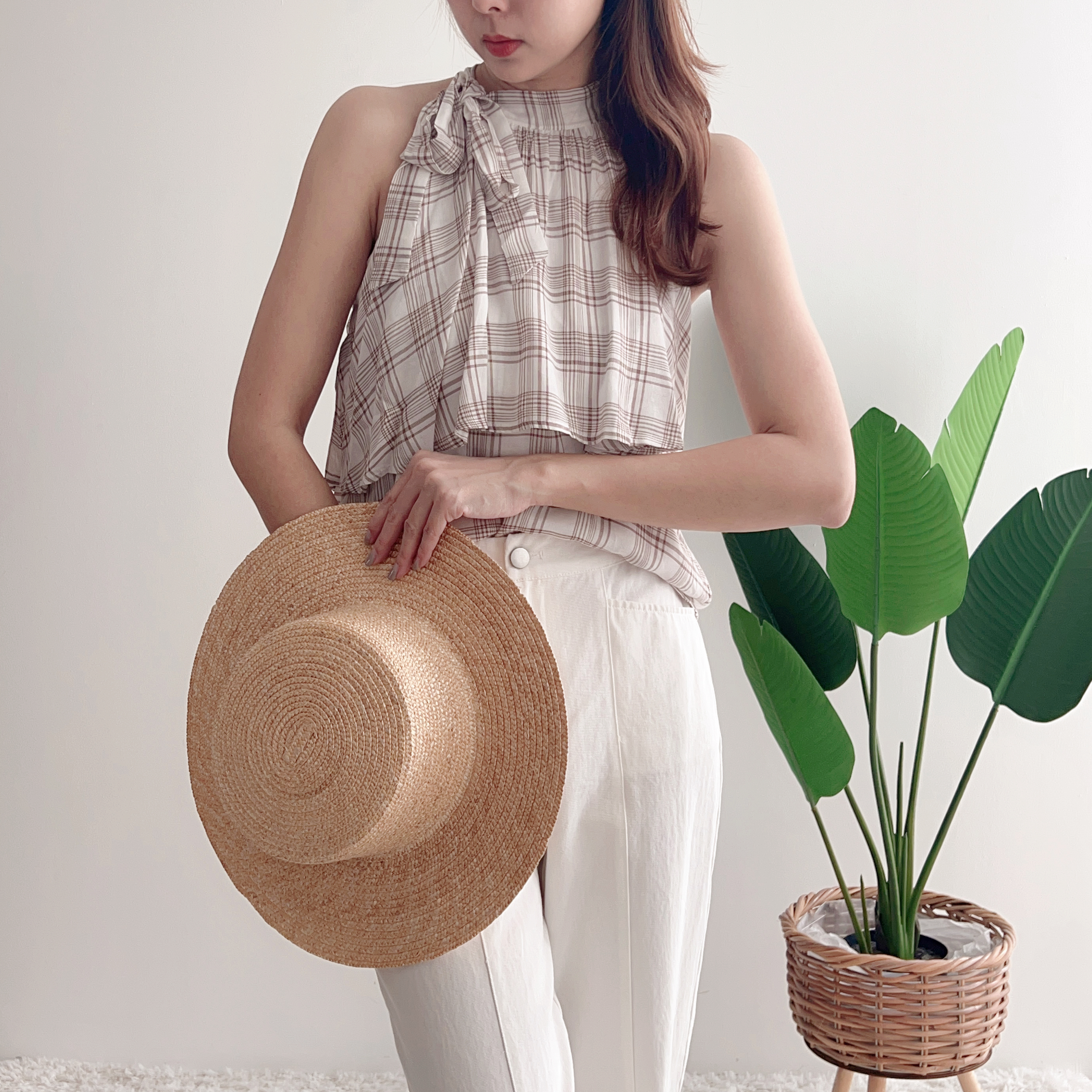 T9374 MORANDI CHECKER CUT IN TOP