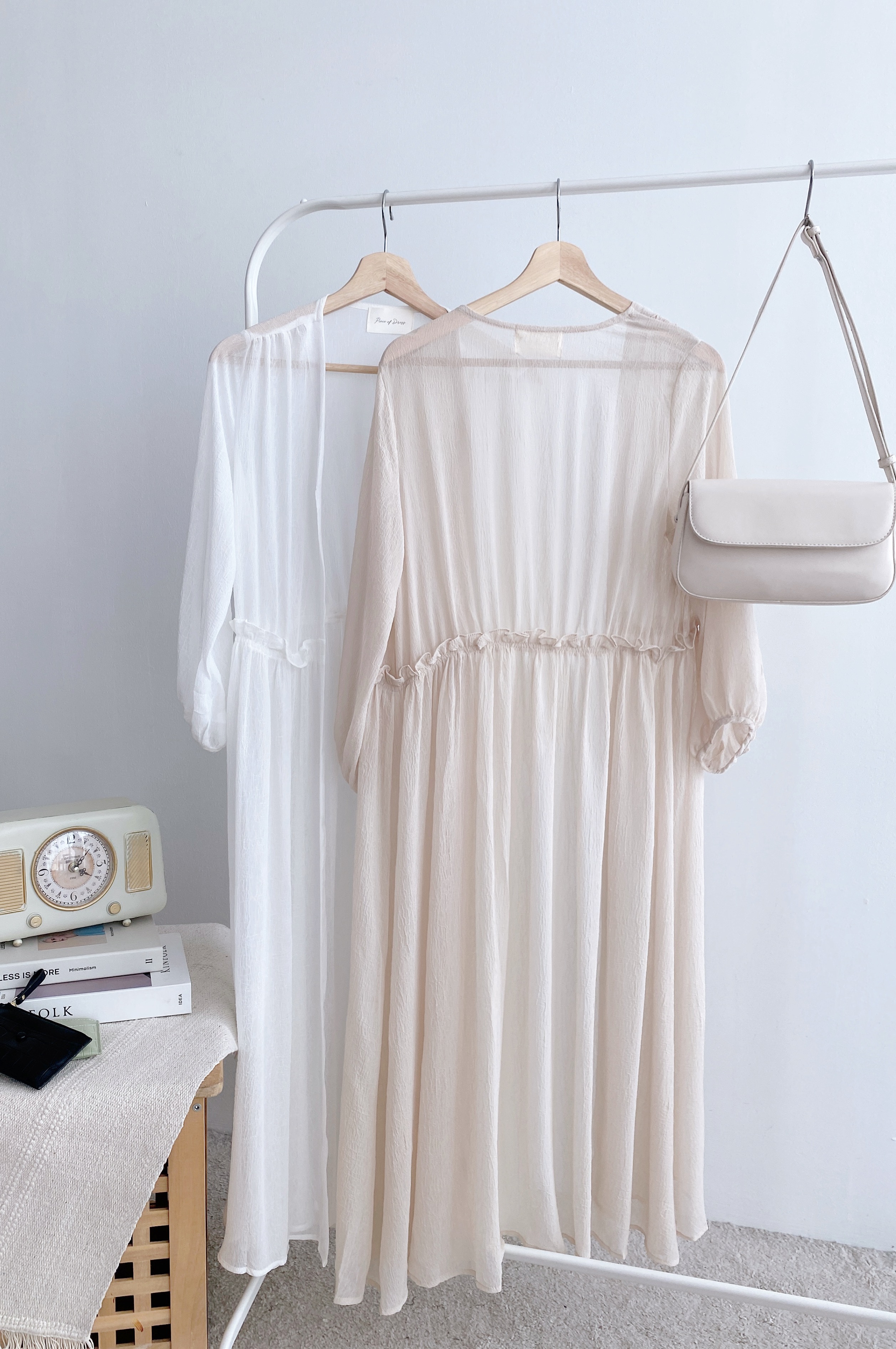 J7058 FLARE COTTON MESH LONG OUTER