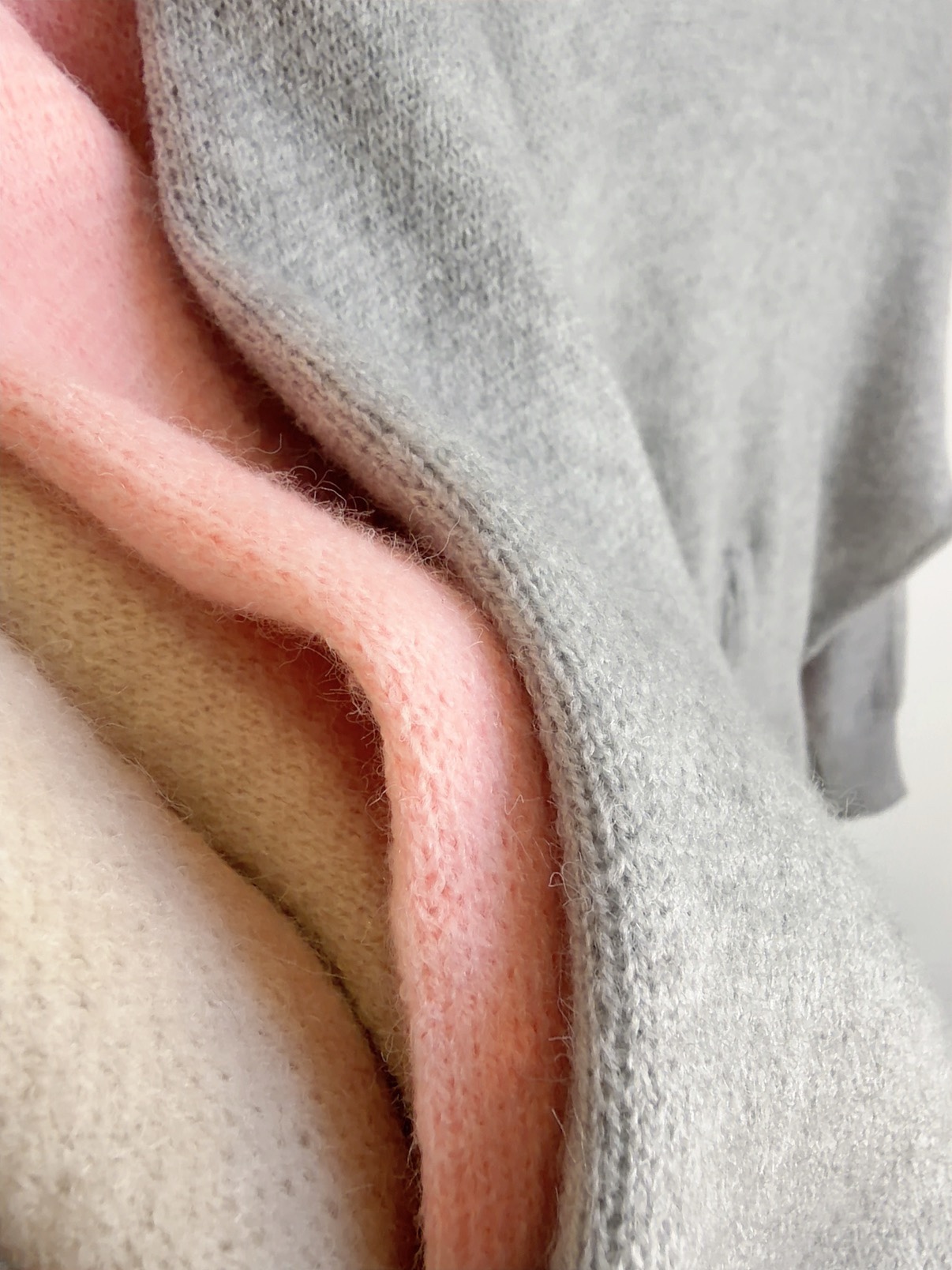 T72788 EVA ZIPPER KNIT TOP