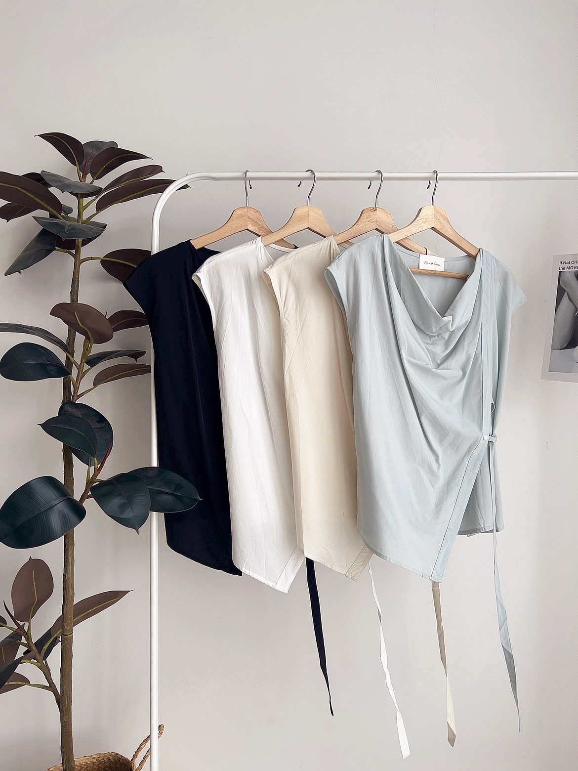 T72466 MOYA KR DESIGN DRAPPED BLOUSE