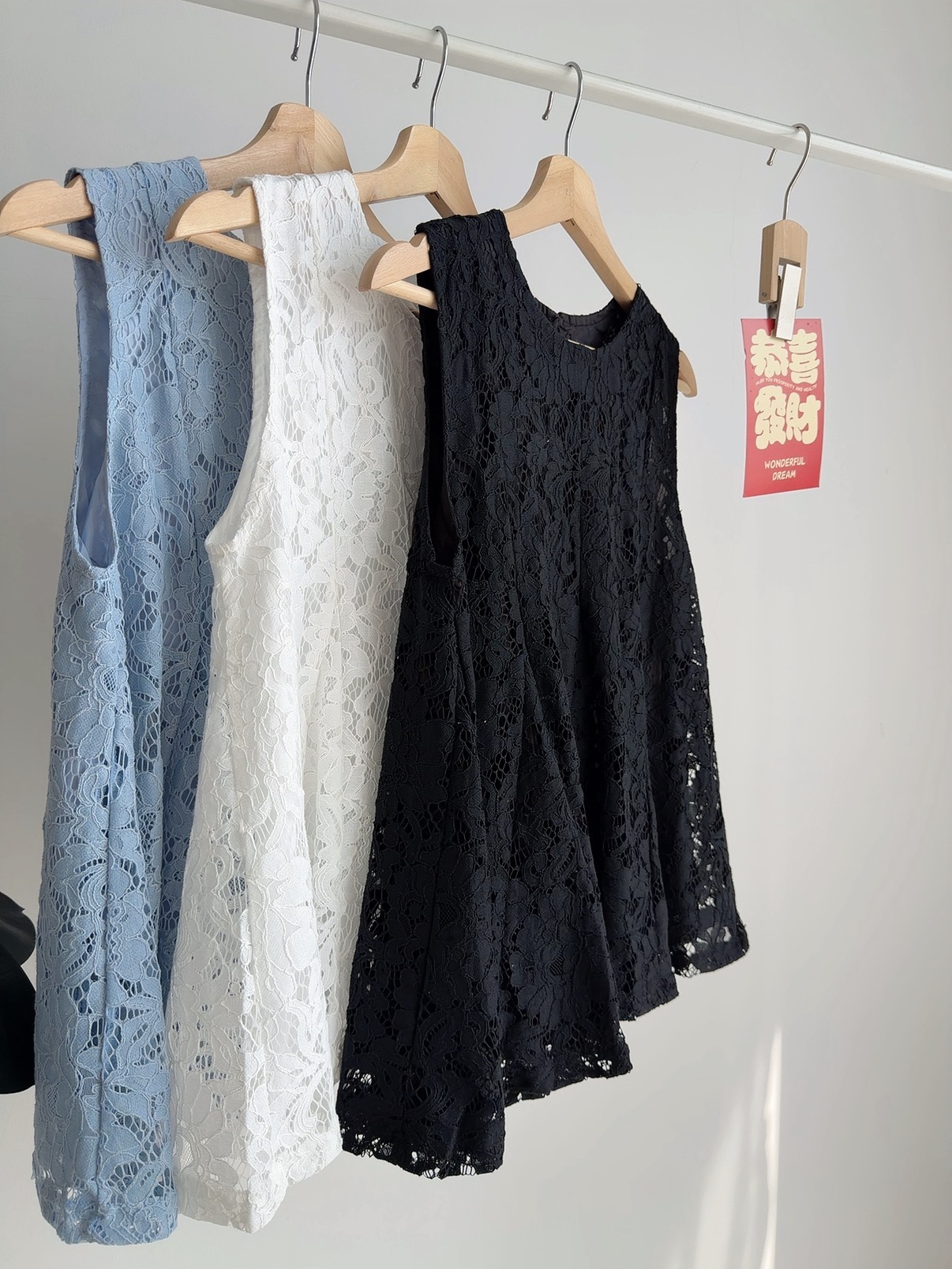 T72714  GRACE LACE BABYDOLL TOP