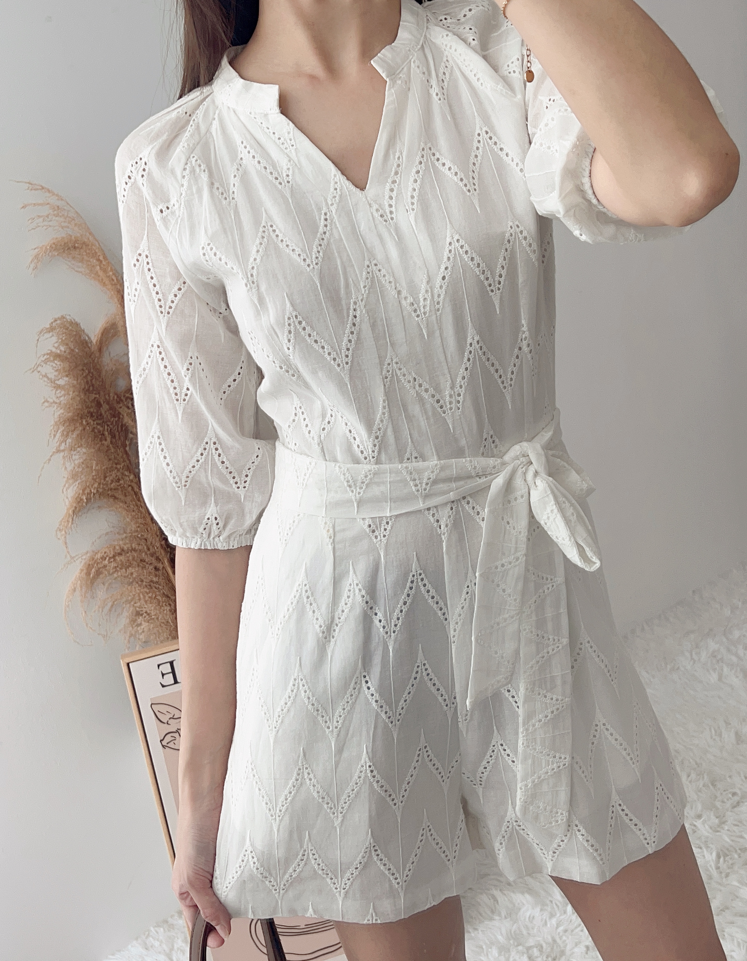 D7697 FESTIVE BELTED CROCHET JUMPER