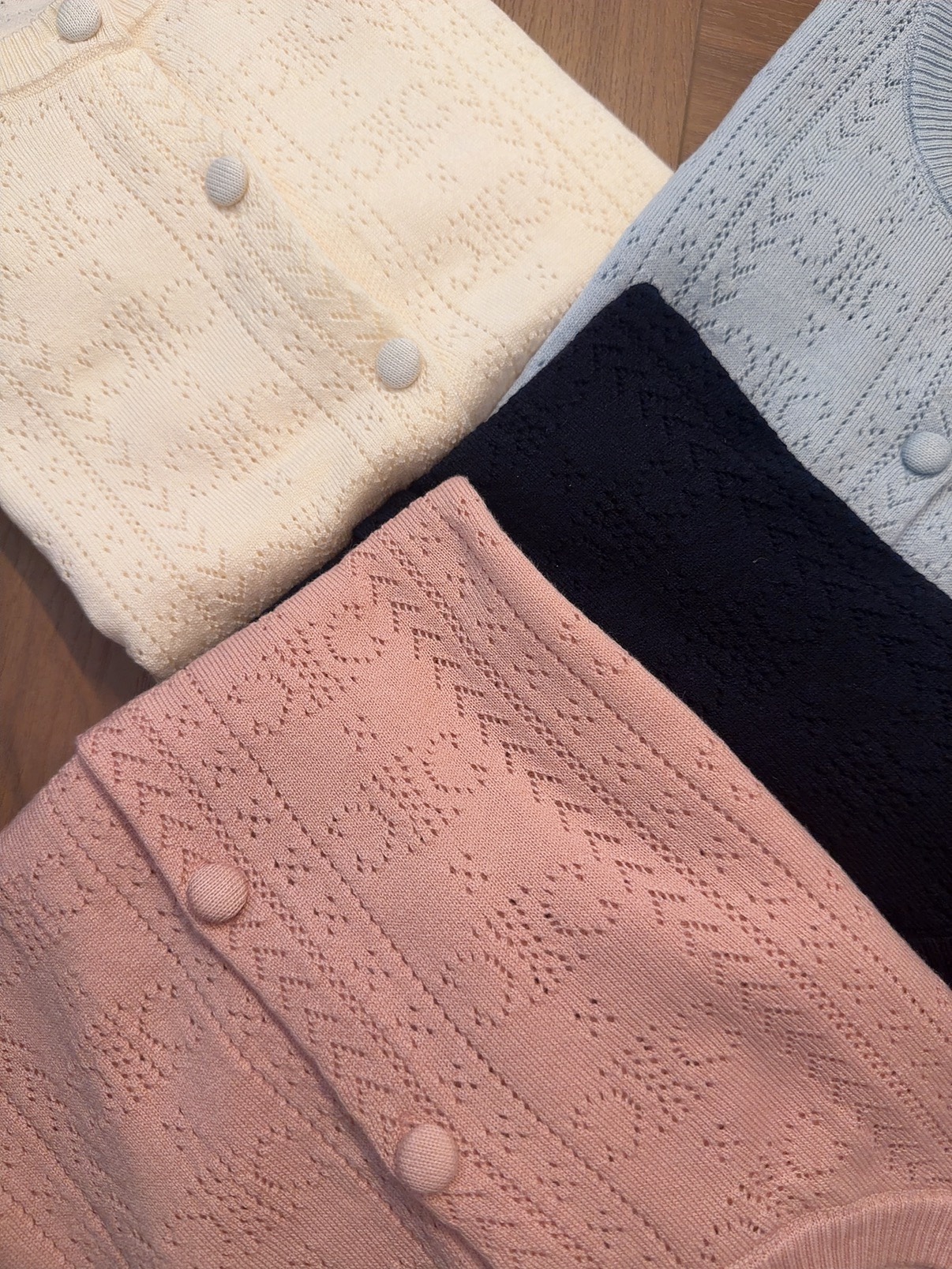 ZST2078 CAEY PASTEL FRONT BUTTON KNIT