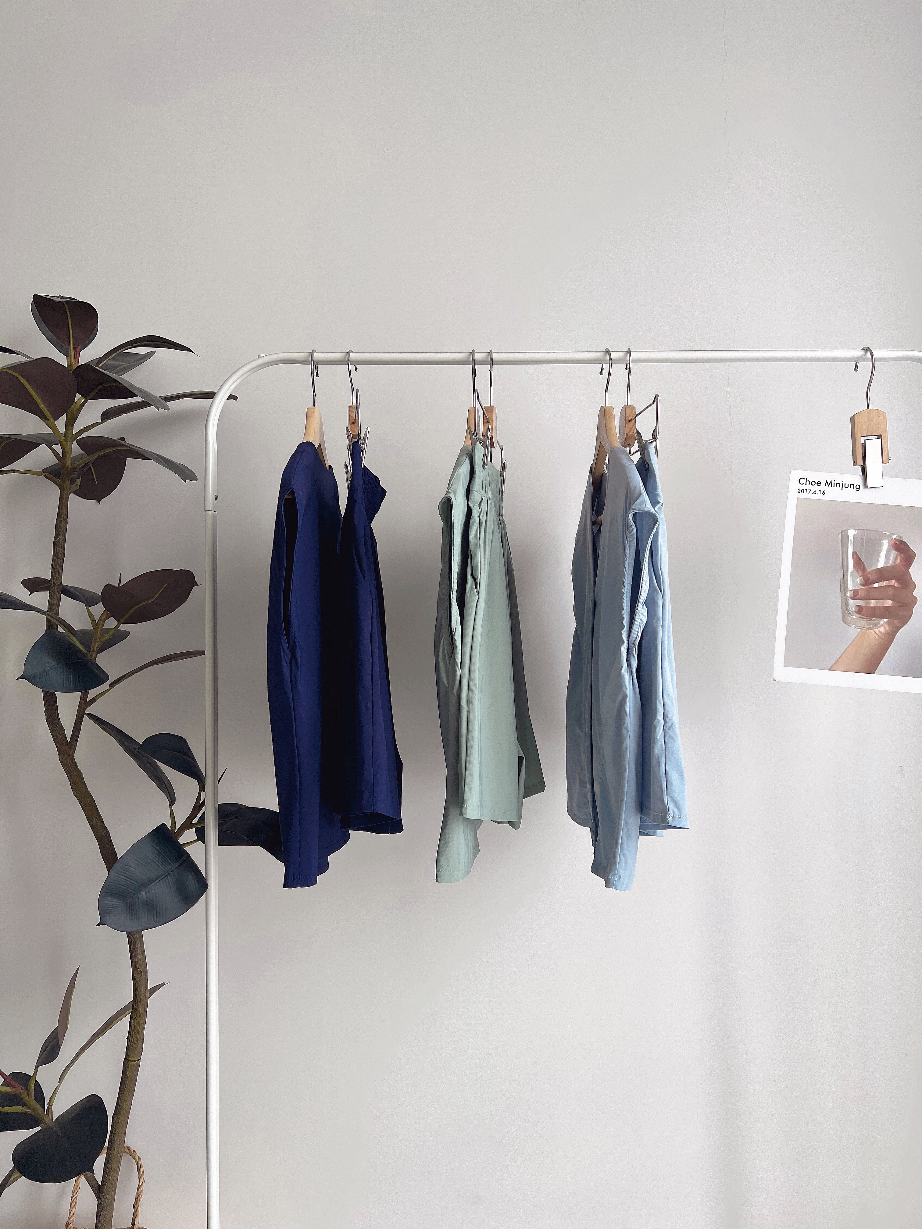 S72047 CLEO V TWO PIECES BUTTONS SET