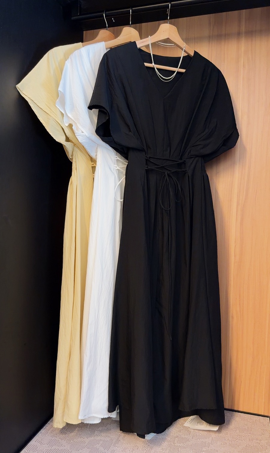 FD6033  VERO PREMIUM V NECK PUFF DRESS