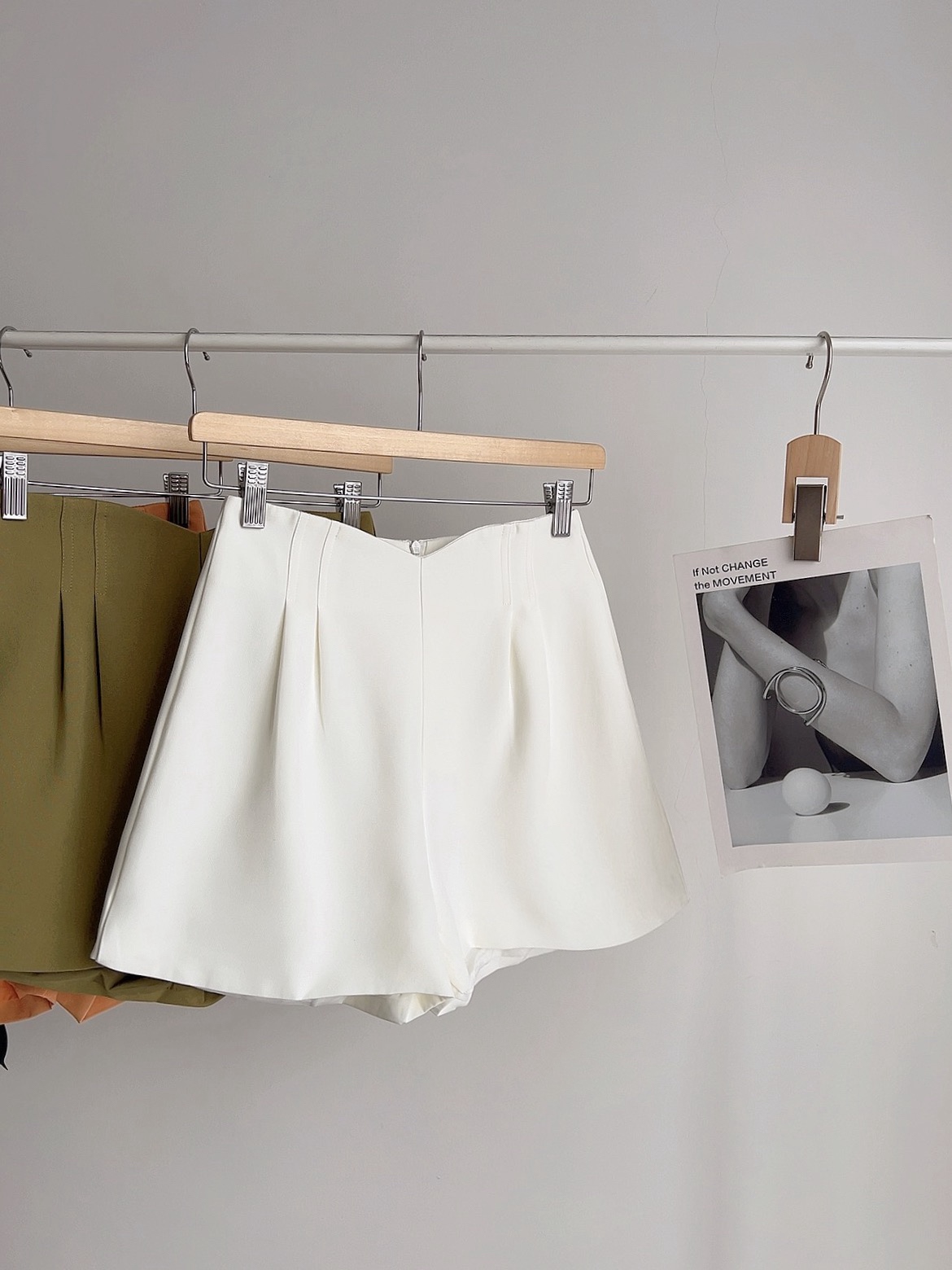 B72099 HANA CURVE A CUT PANT